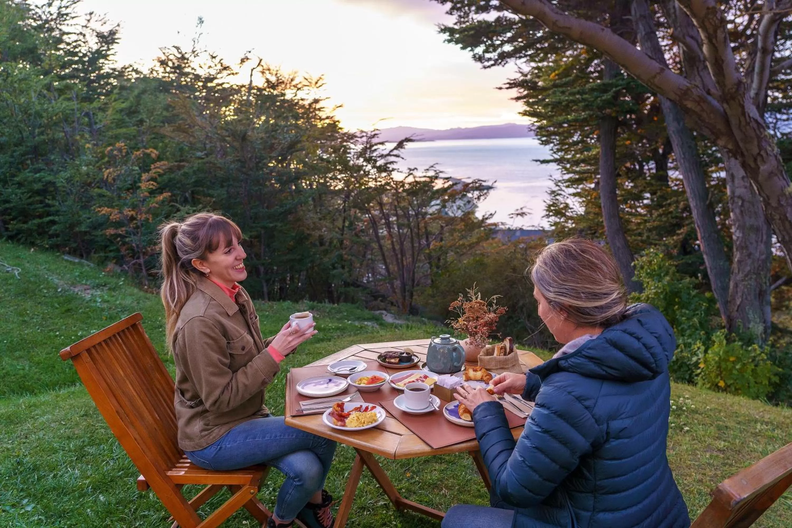 Day in Los Ñires Ushuaia