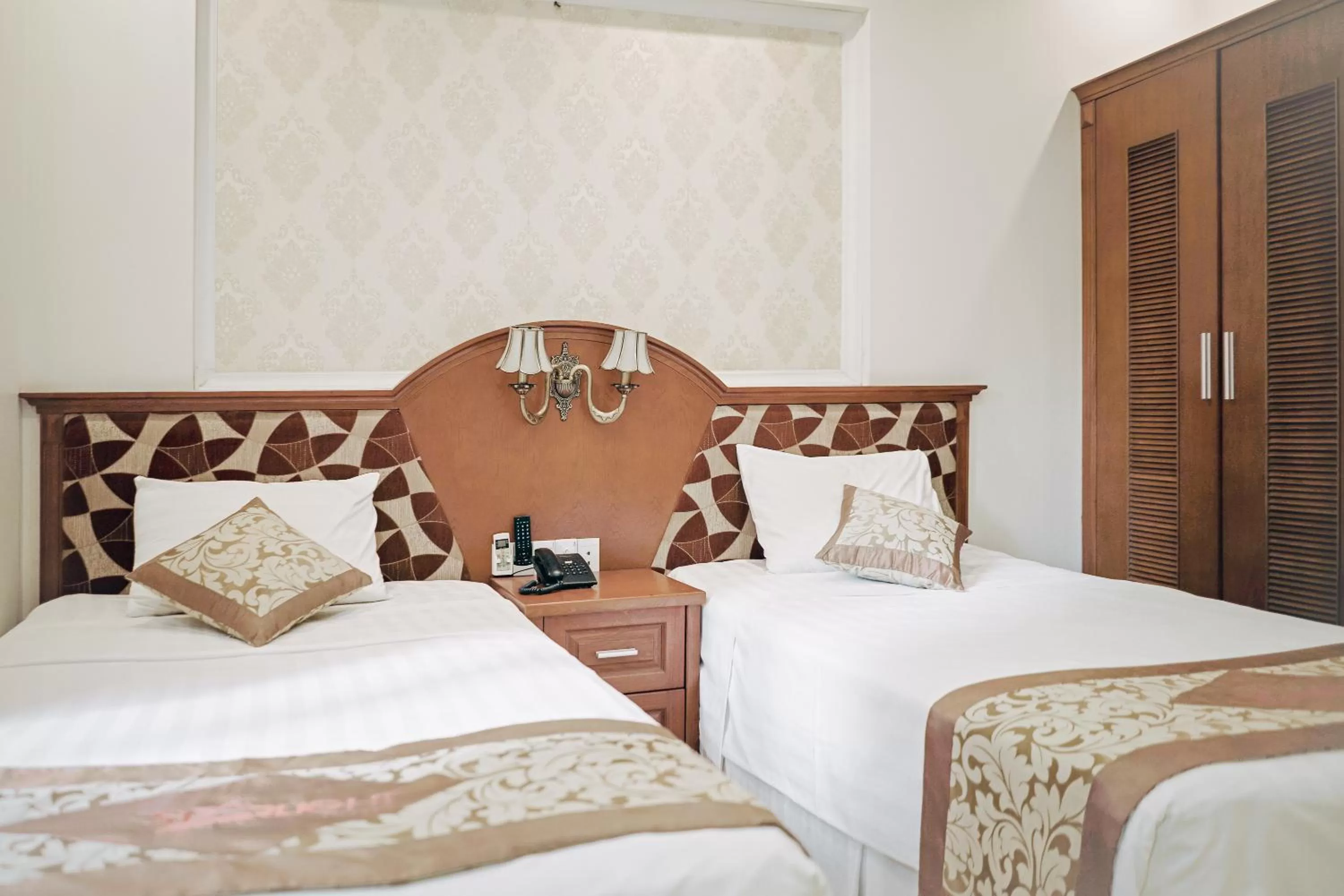 Bed in Hạ Long Starlight Hotel