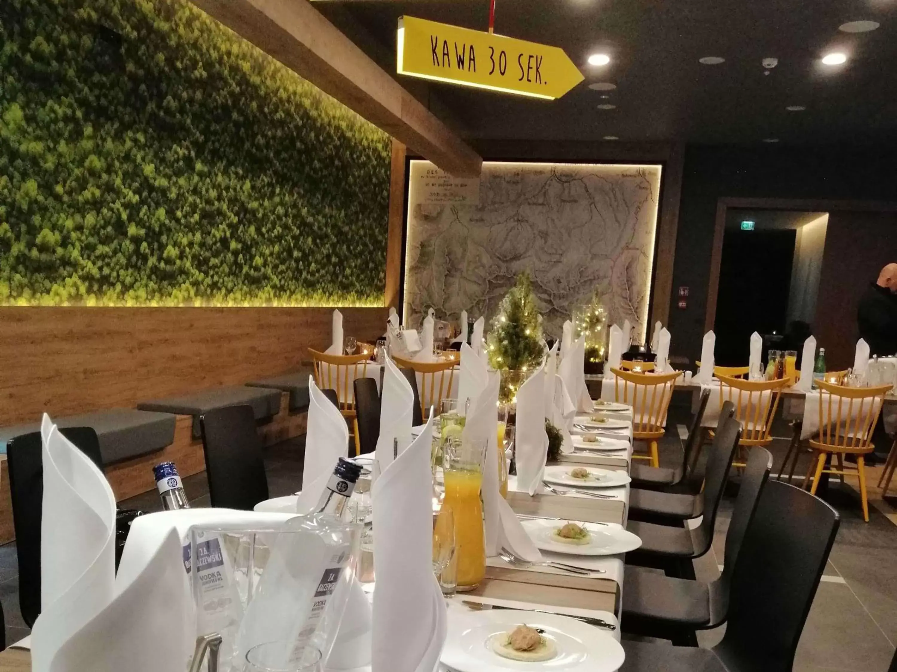 Restaurant/Places to Eat in ibis Styles Nowy Targ