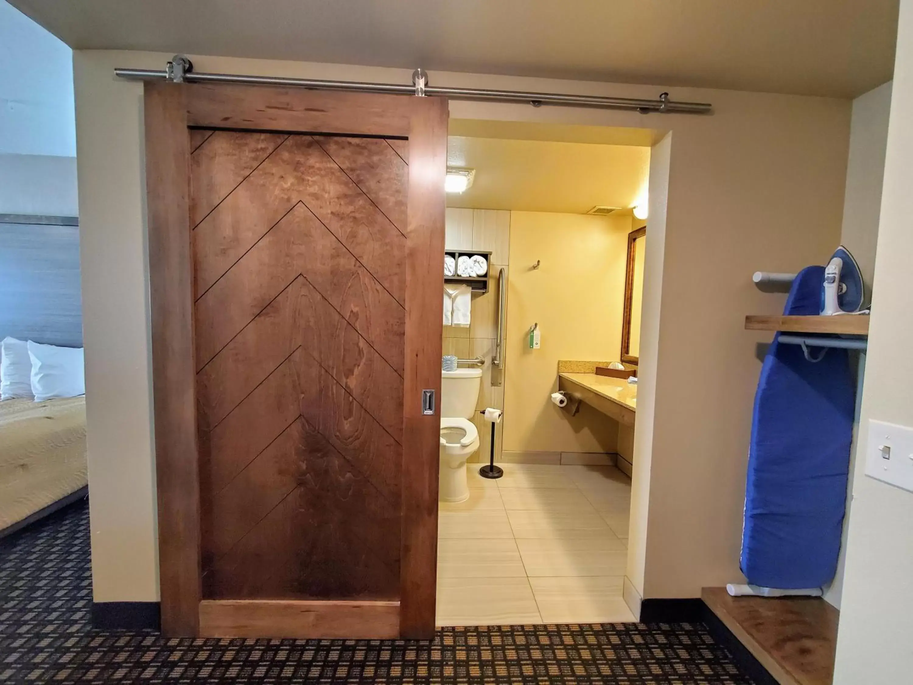 Bathroom in Ramkota Hotel Watertown
