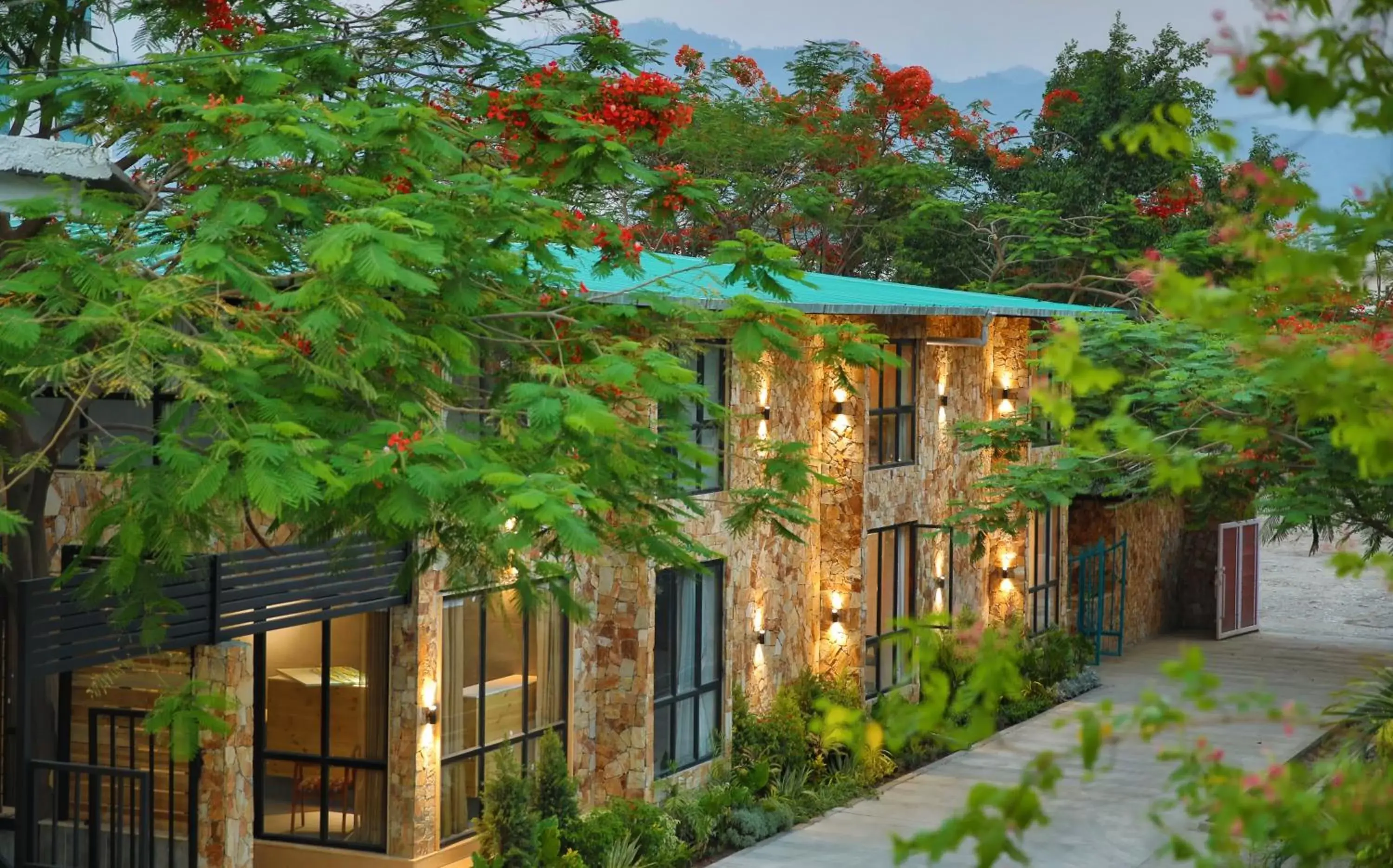 Hotel North House - Best Boutique Hotel in Haldwani Hotel North House - Best Boutique Hotel in Haldwani