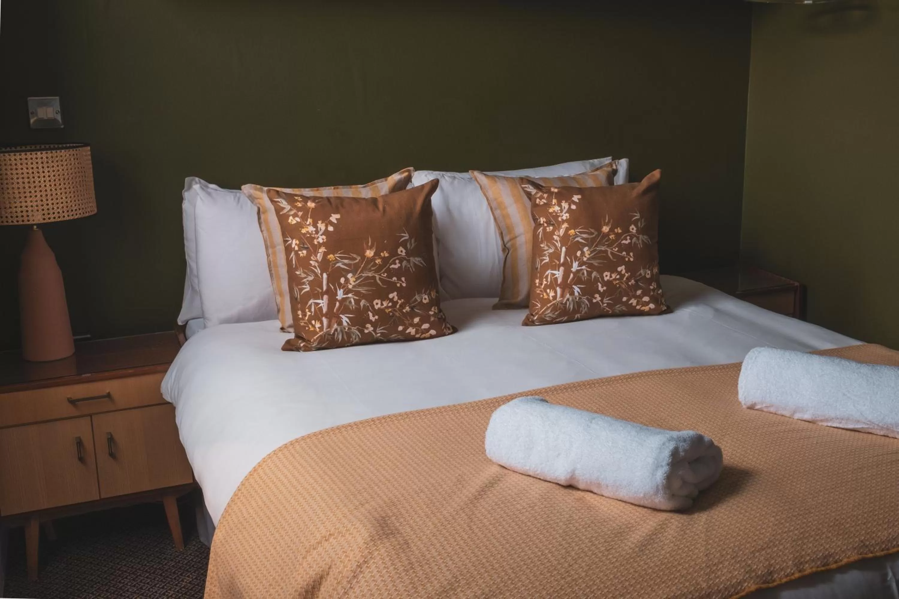 Bed in Old Ship Inn Hackney