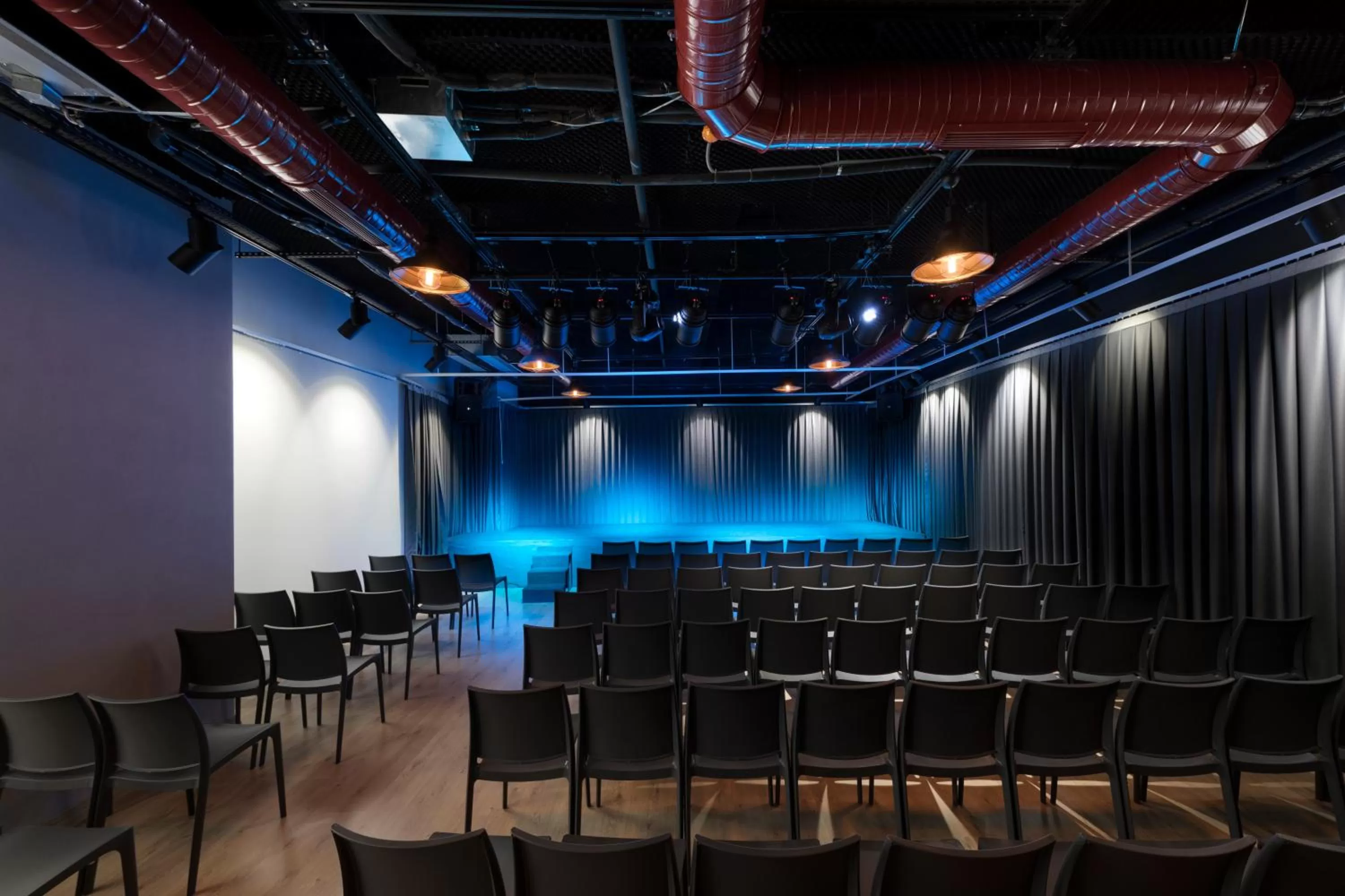 Entertainment in Endless Art Hotel-Special Category