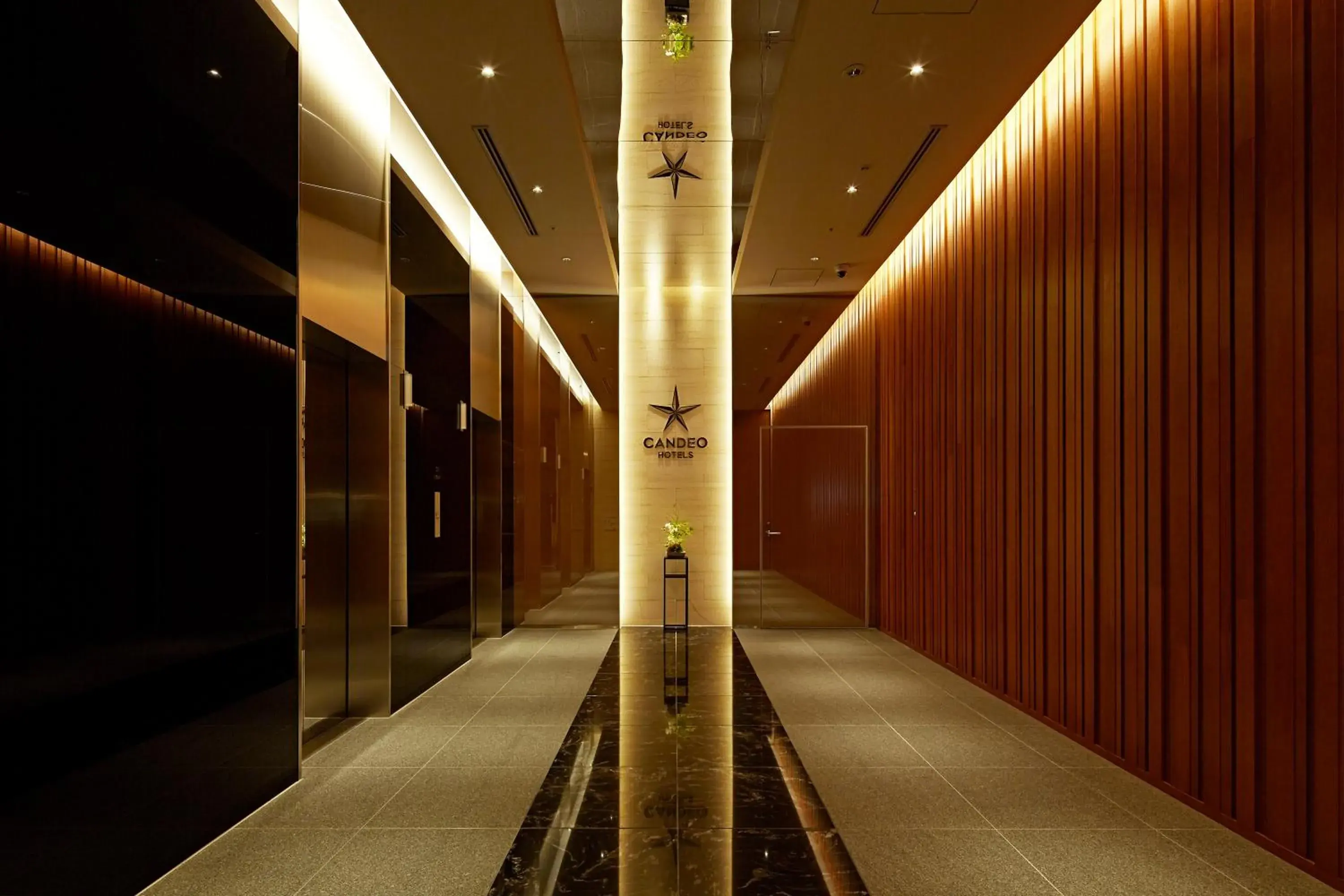 Facade/entrance in Candeo Hotels Matsuyama Okaido