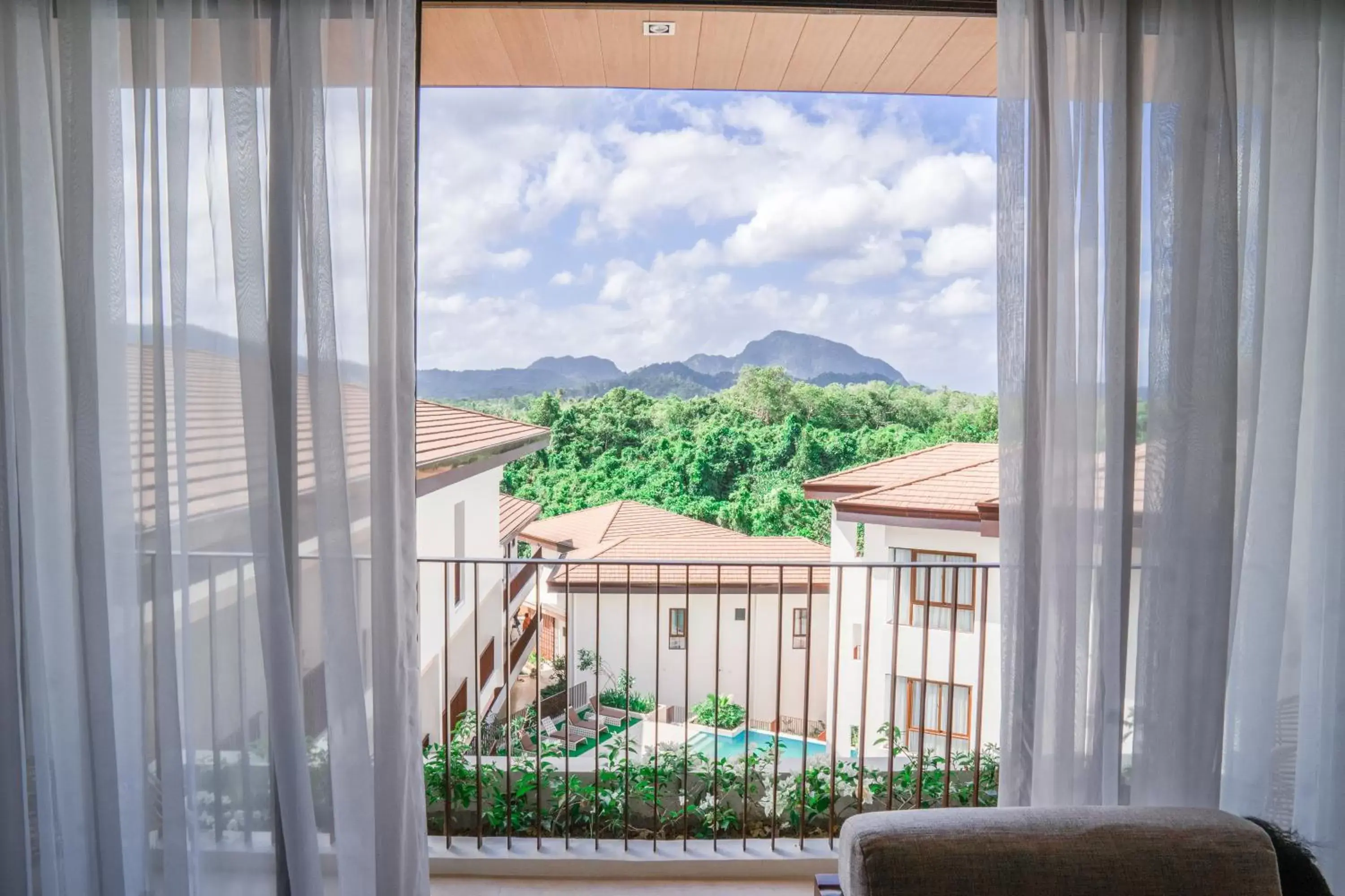 Balcony/Terrace, Mountain View in Charlie's El Nido
