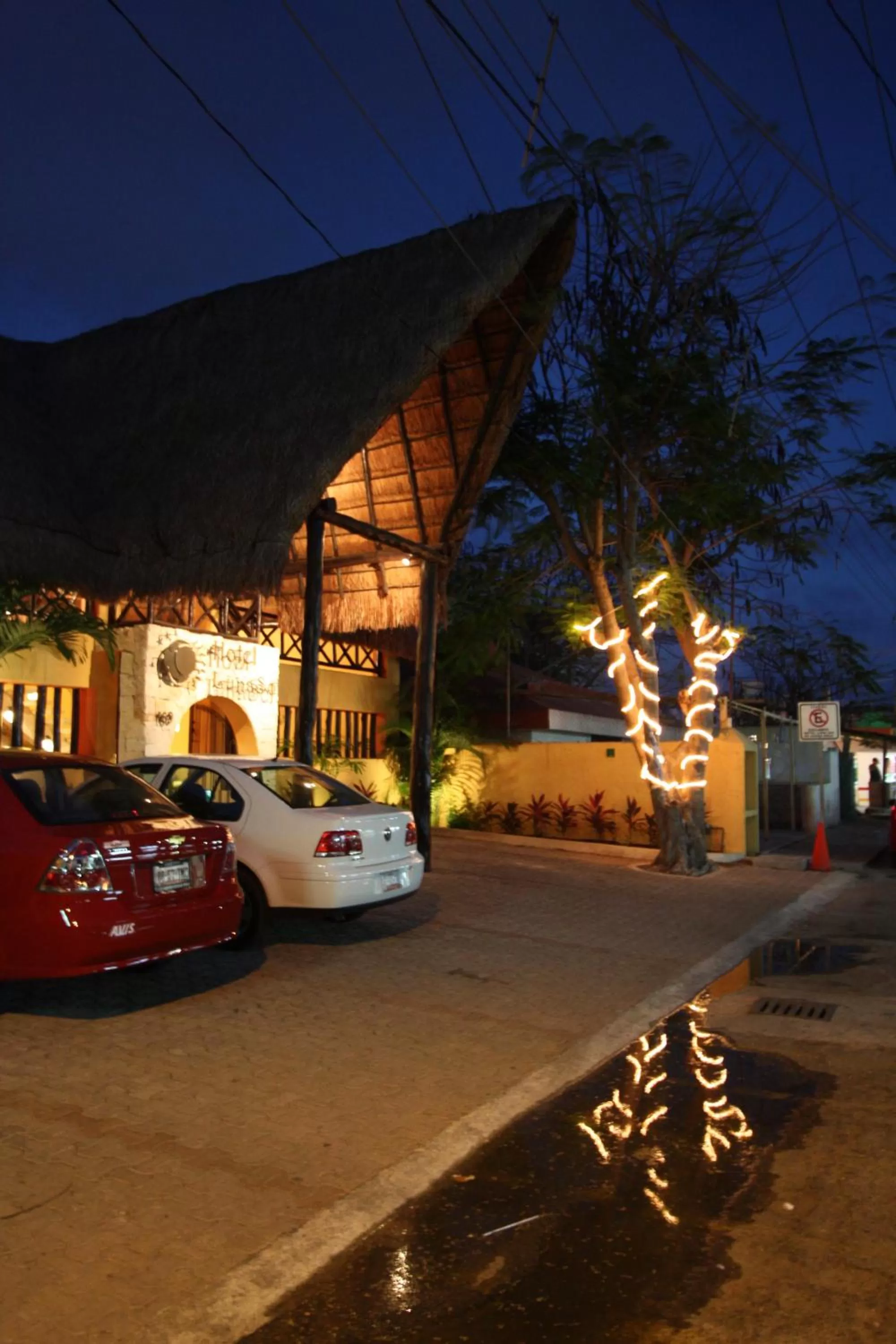 Facade/entrance in Hotel LunaSol