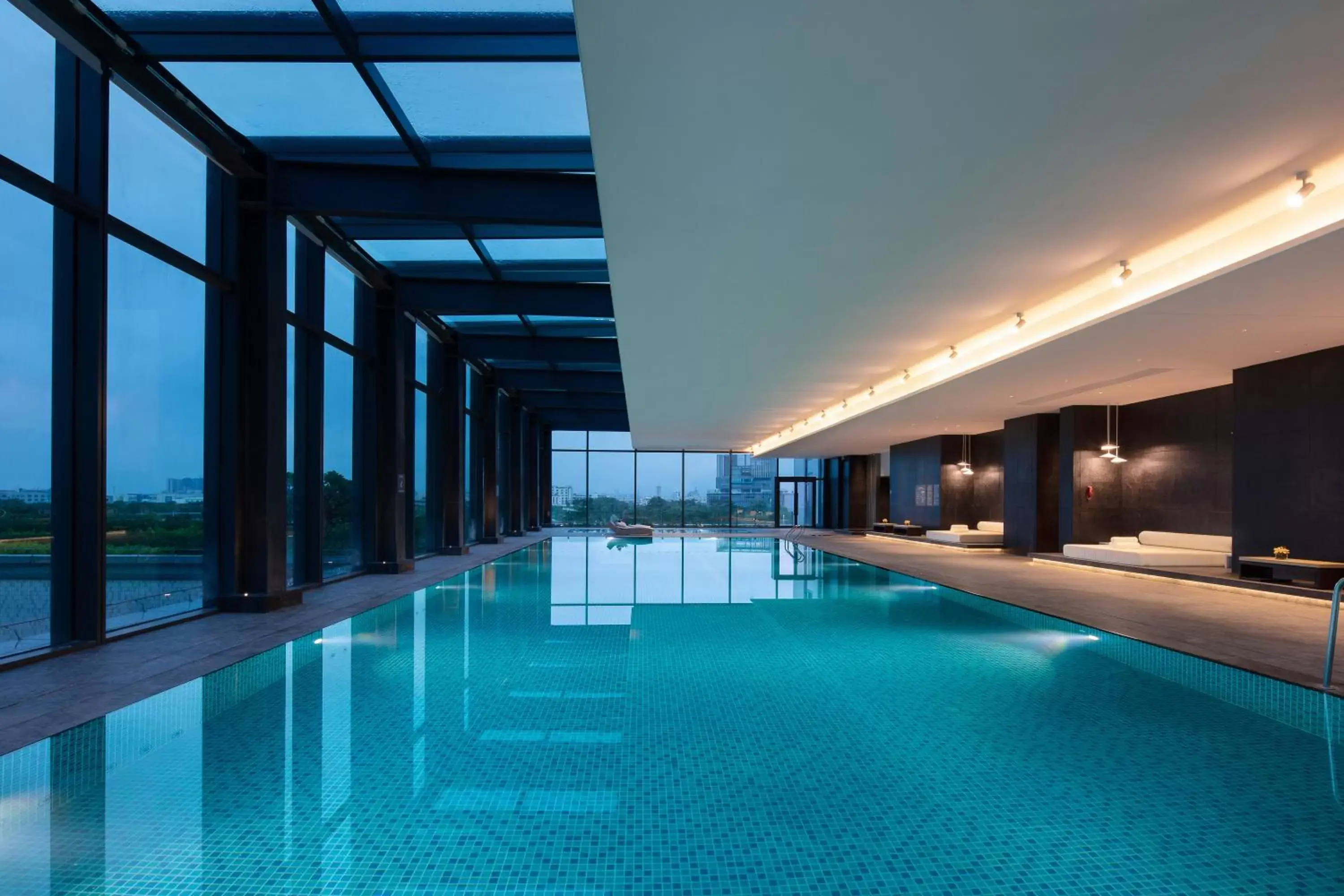 Pool view in Crowne Plaza Foshan Nanhai-an IHG Hotel-Free Shuttle Bus to Canton Fair Pool view in Crowne Plaza Foshan Nanhai-an IHG Hotel-Free Shuttle Bus to Canton Fair