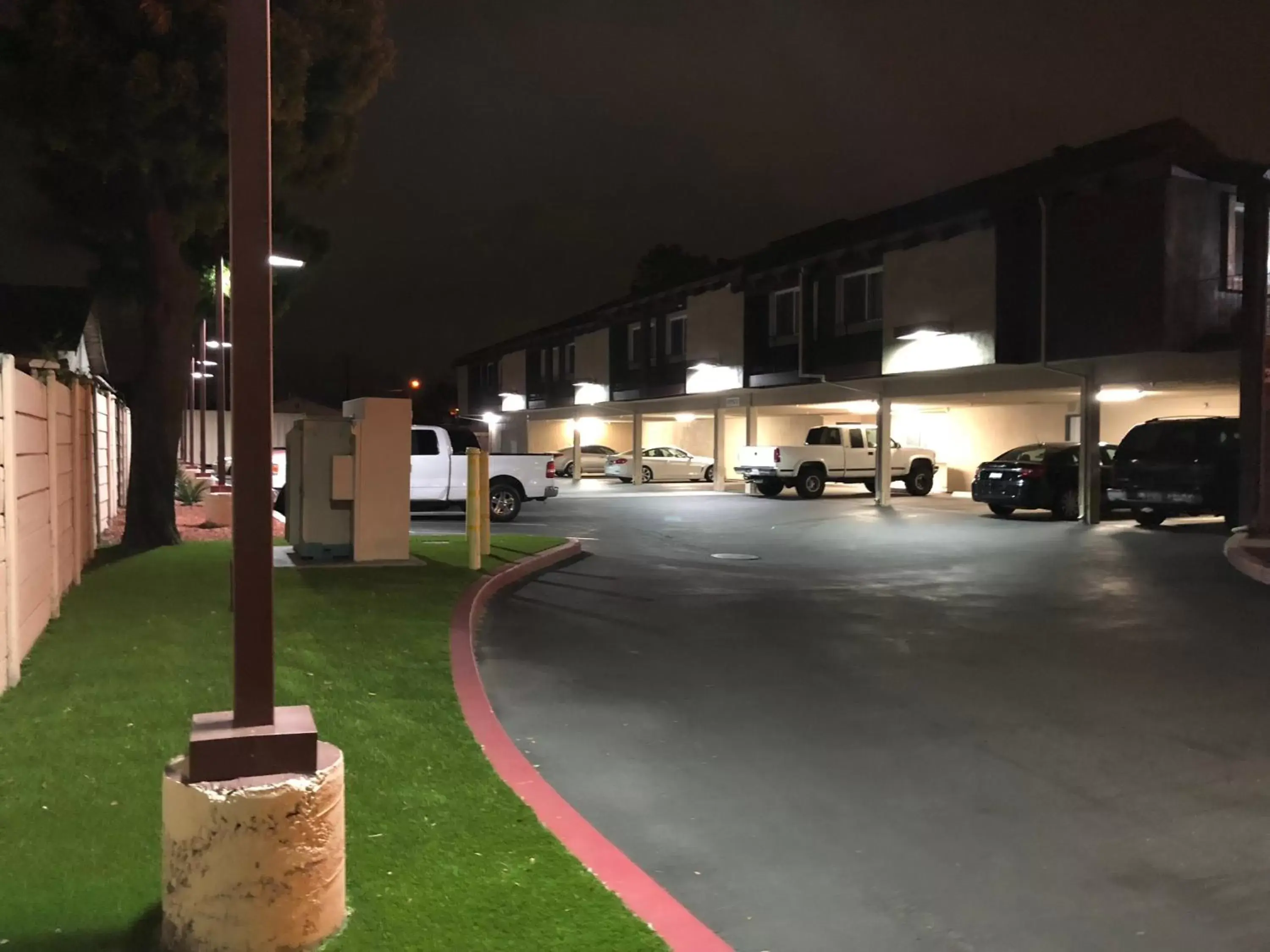 Property building in Casa Royal Inn Property building in Casa Royal Inn