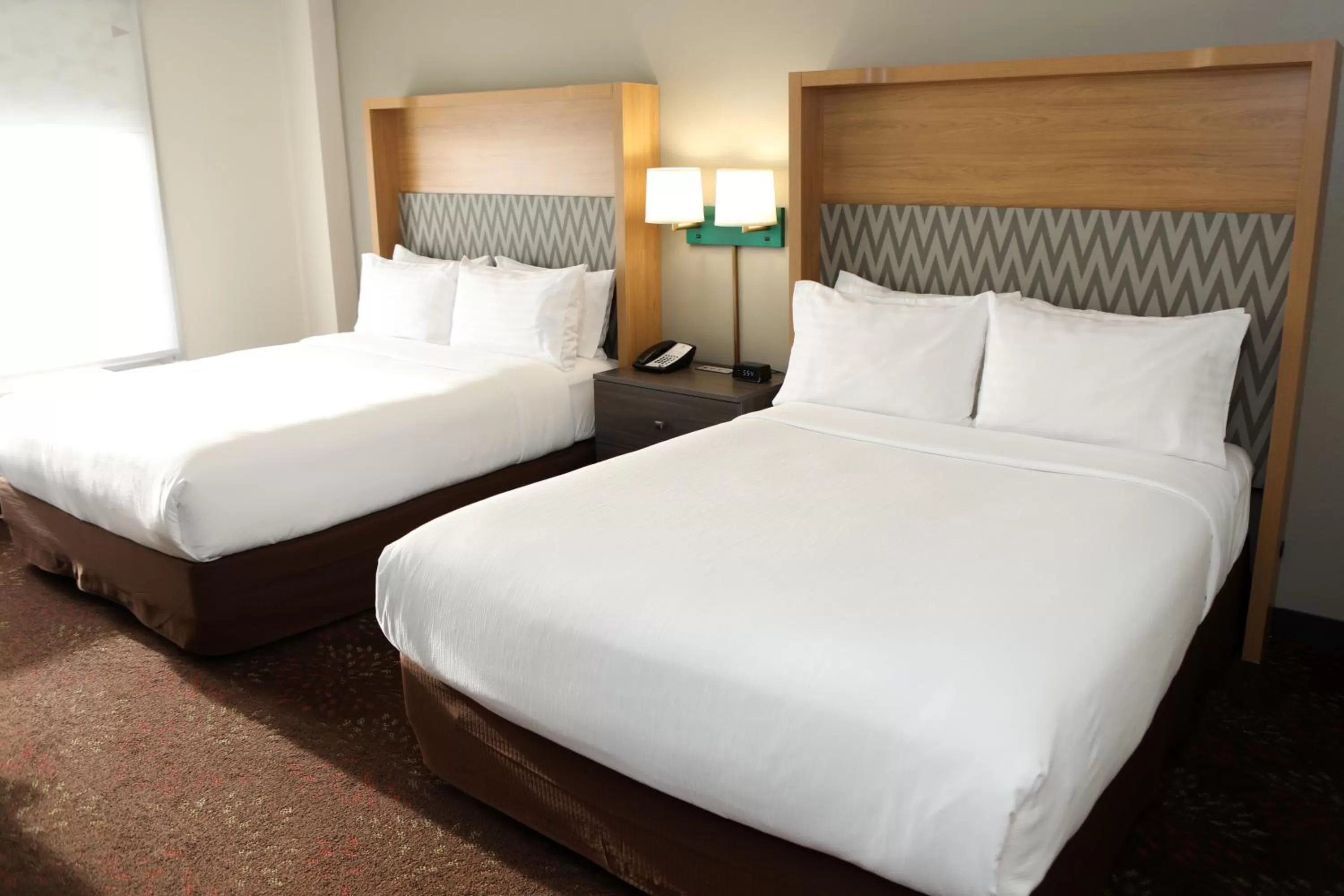 Photo of the whole room, Bed in Holiday Inn O'Hare Area by IHG