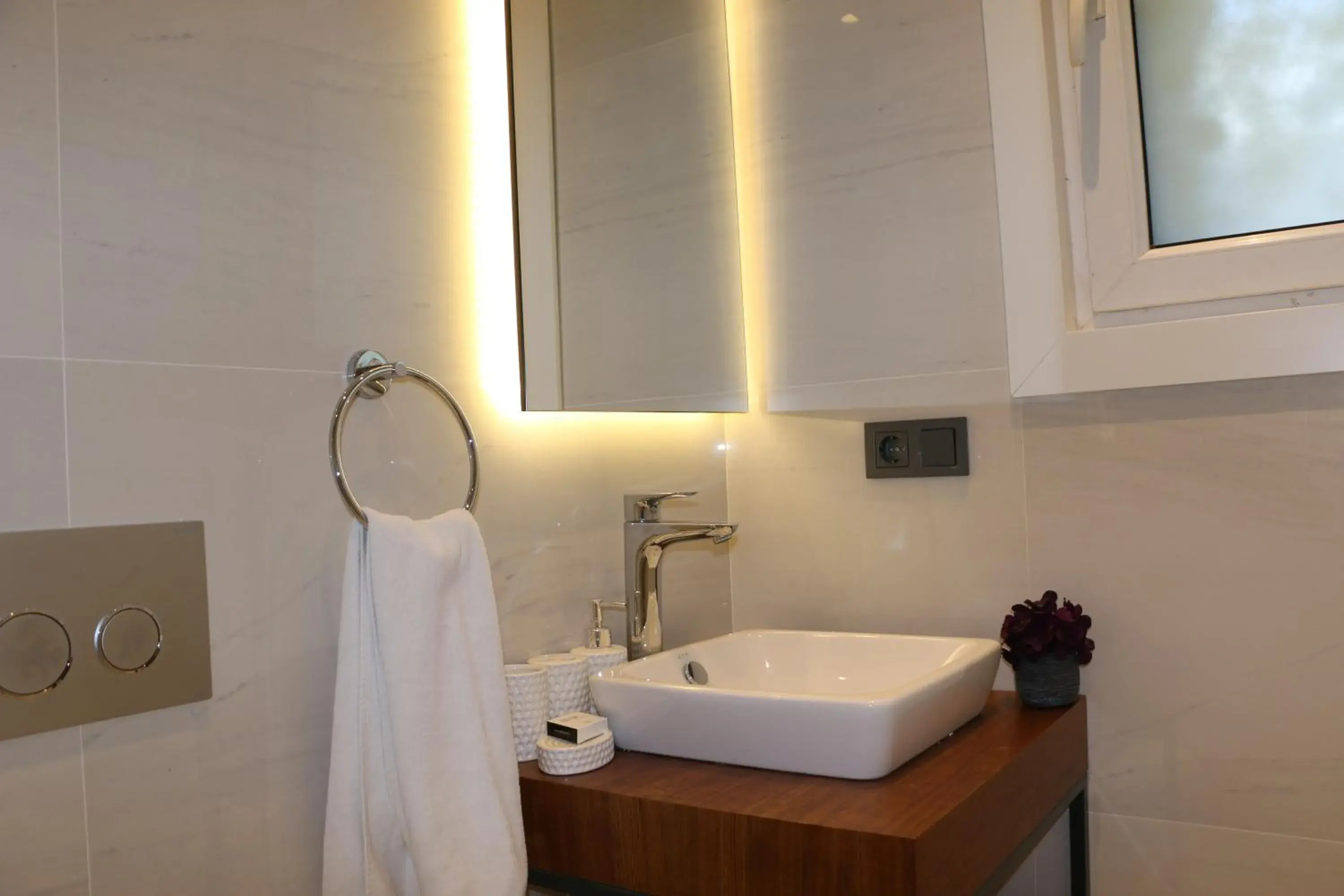 Bathroom in Triada Hotel Taksim