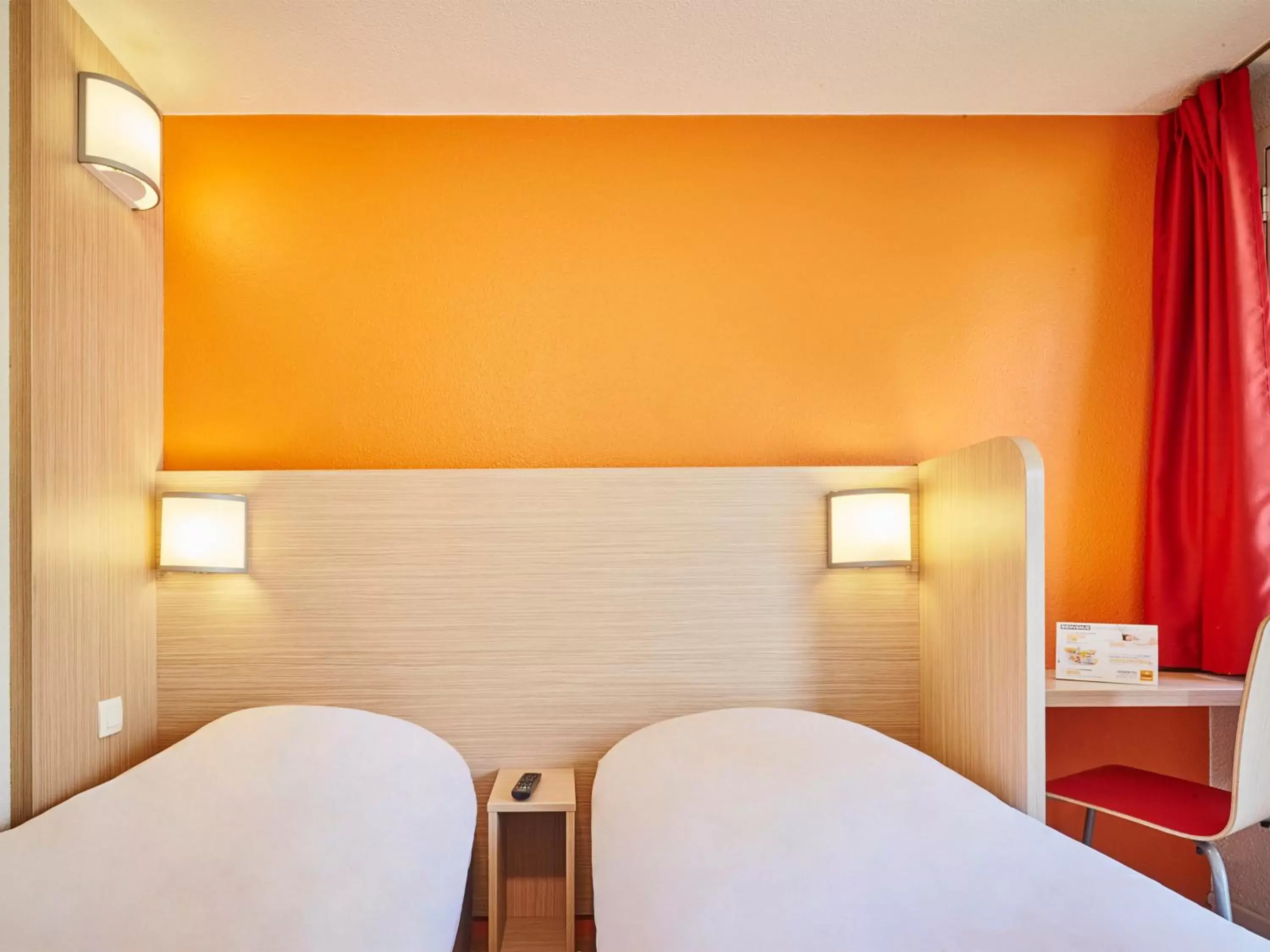 Bedroom, Bed in Première Classe Melun Senart Bedroom, Bed in Première Classe Melun Senart