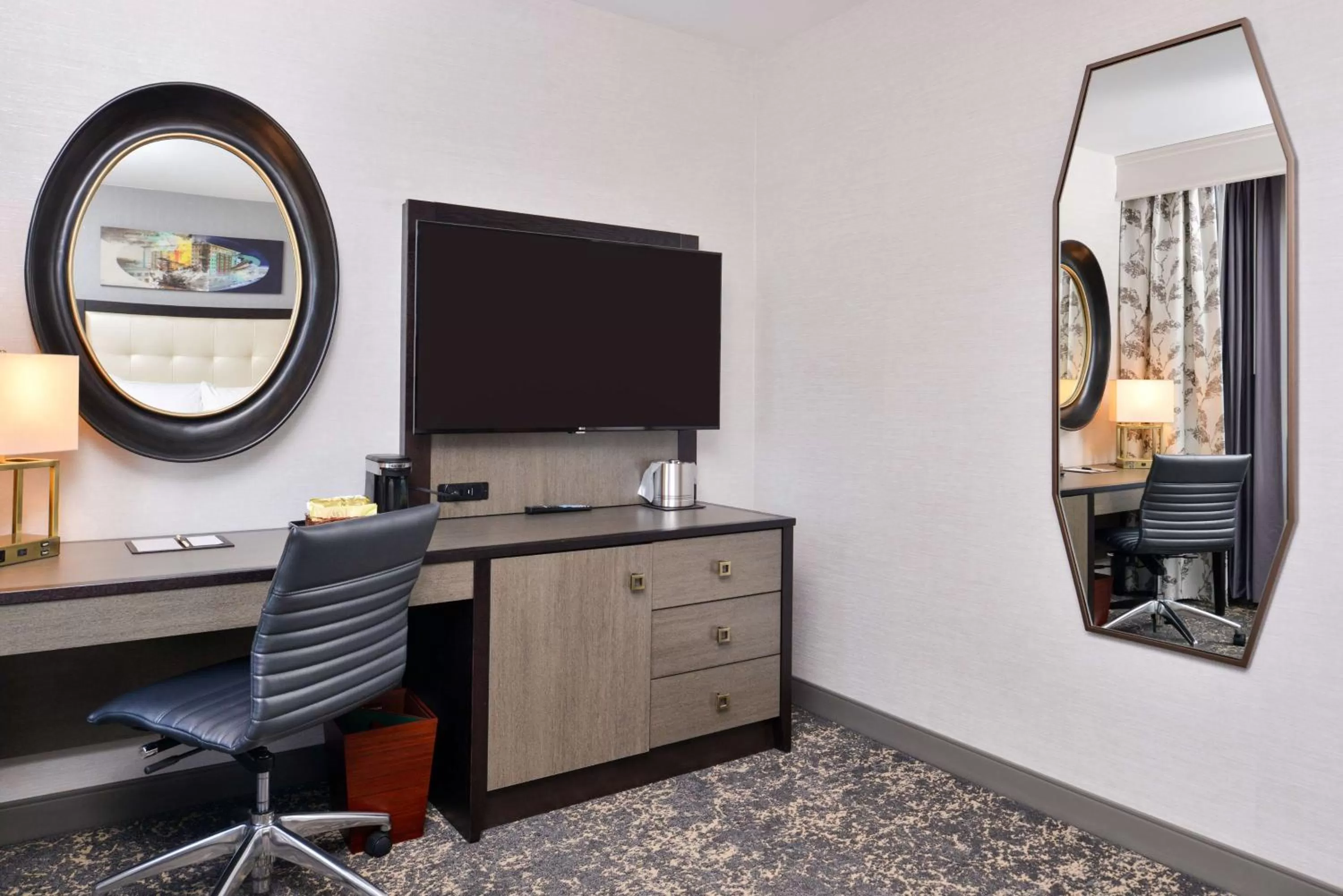 Bedroom in DoubleTree by Hilton Utica