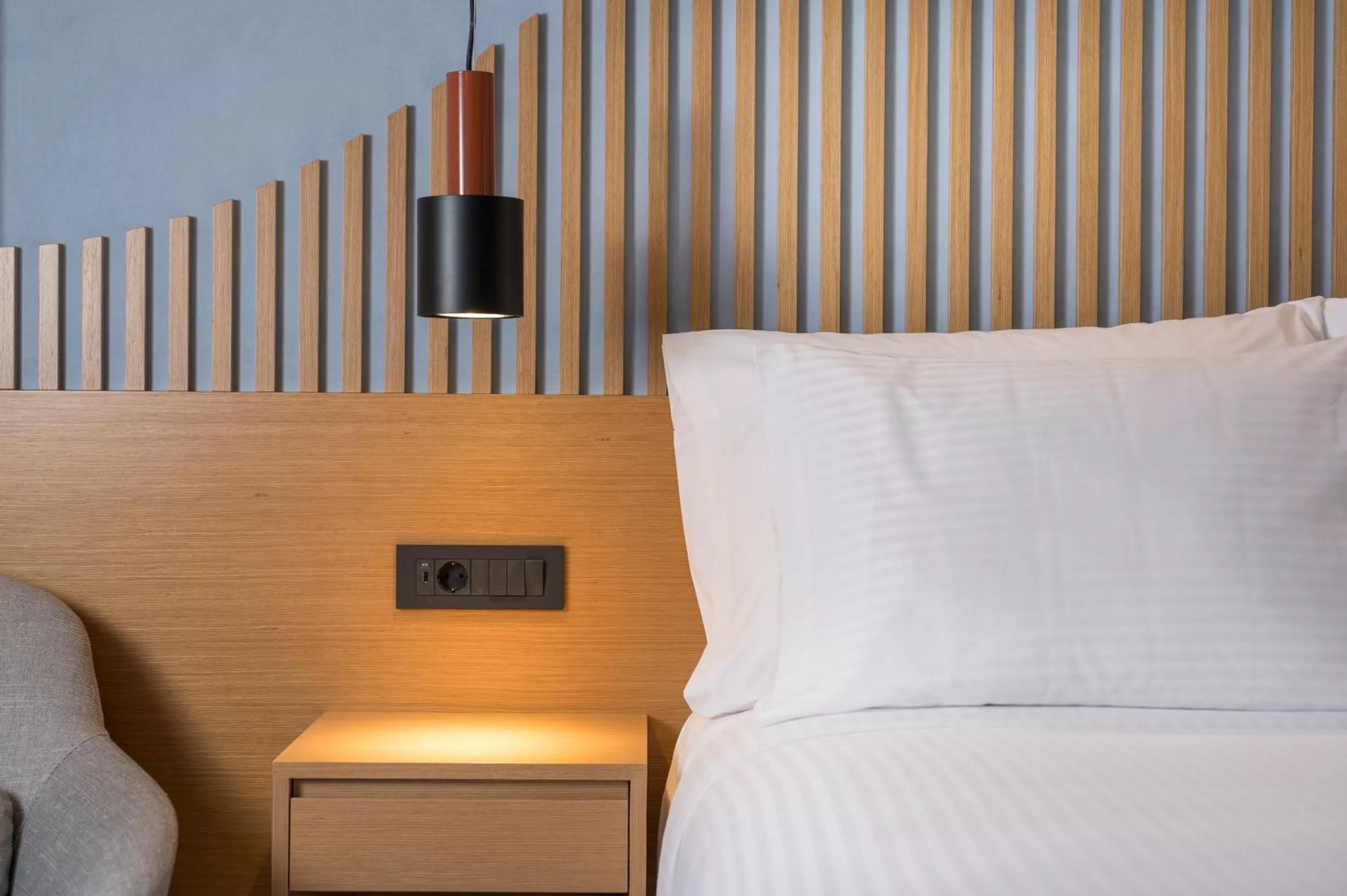 Photo of the whole room, Bed in Hyperion City Hotel & Spa