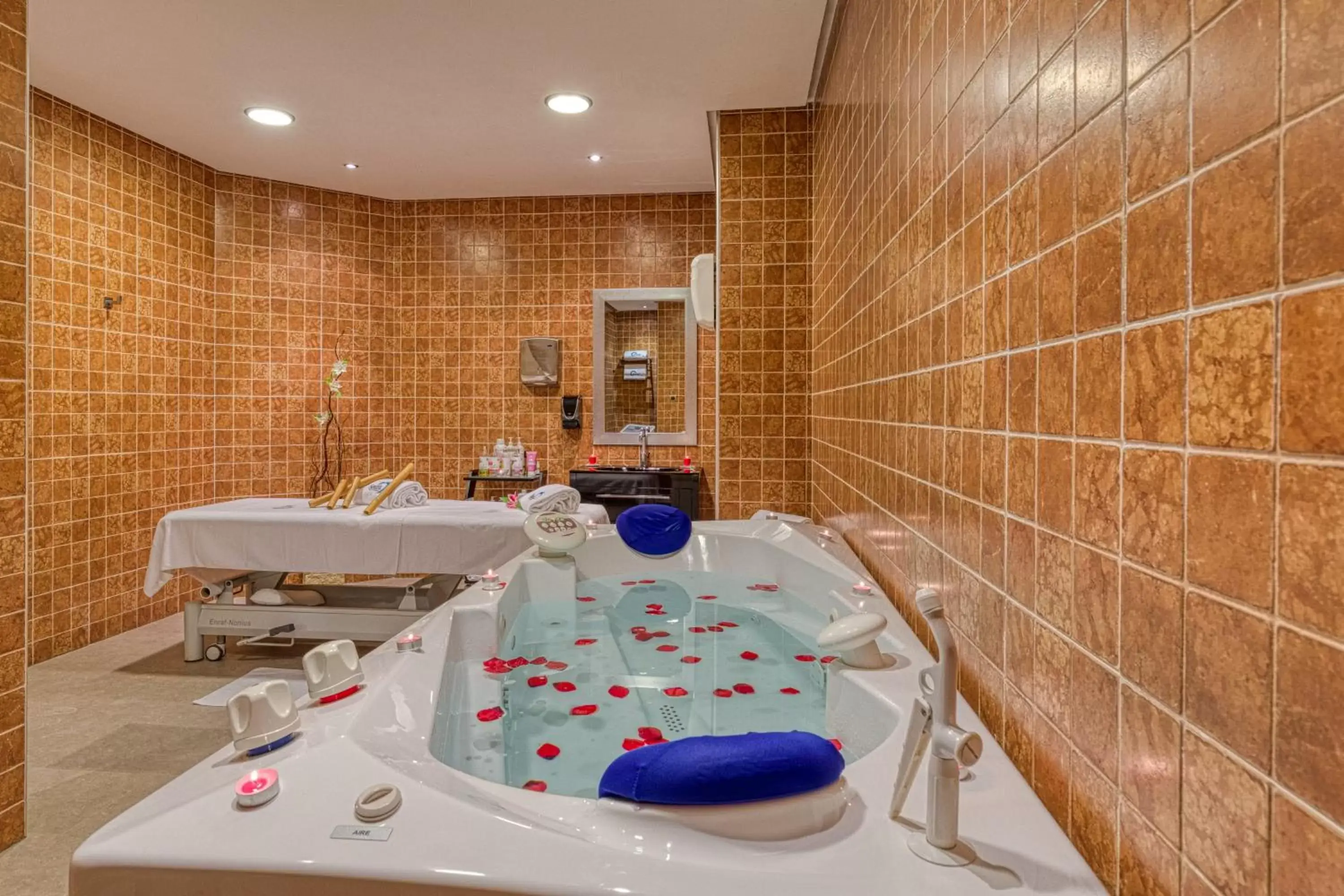 Spa and wellness centre/facilities, Bathroom in Senator Mar Menor Golf & Spa Resort