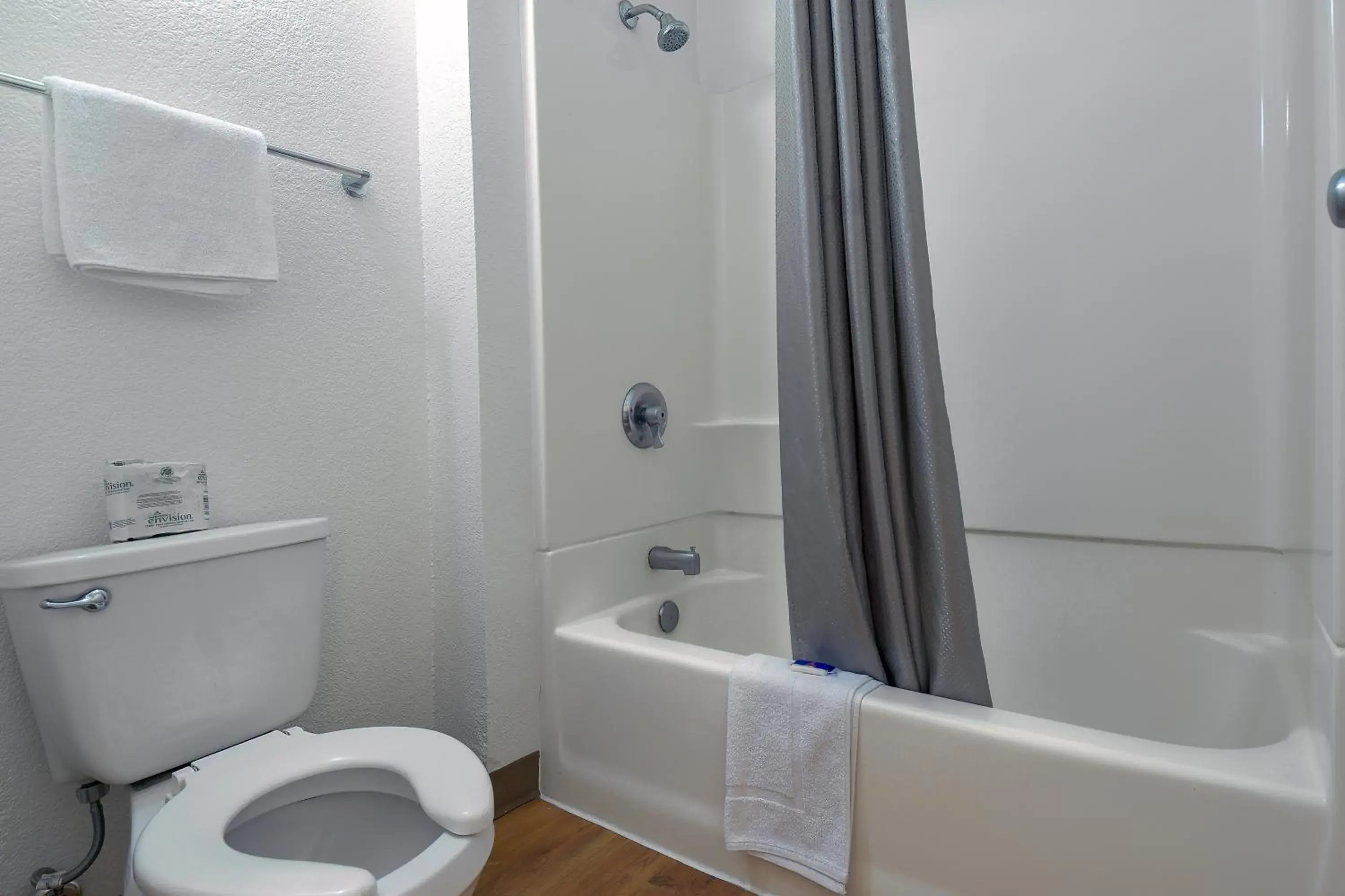 Bathroom in Motel 6-Chino, CA - Los Angeles Area