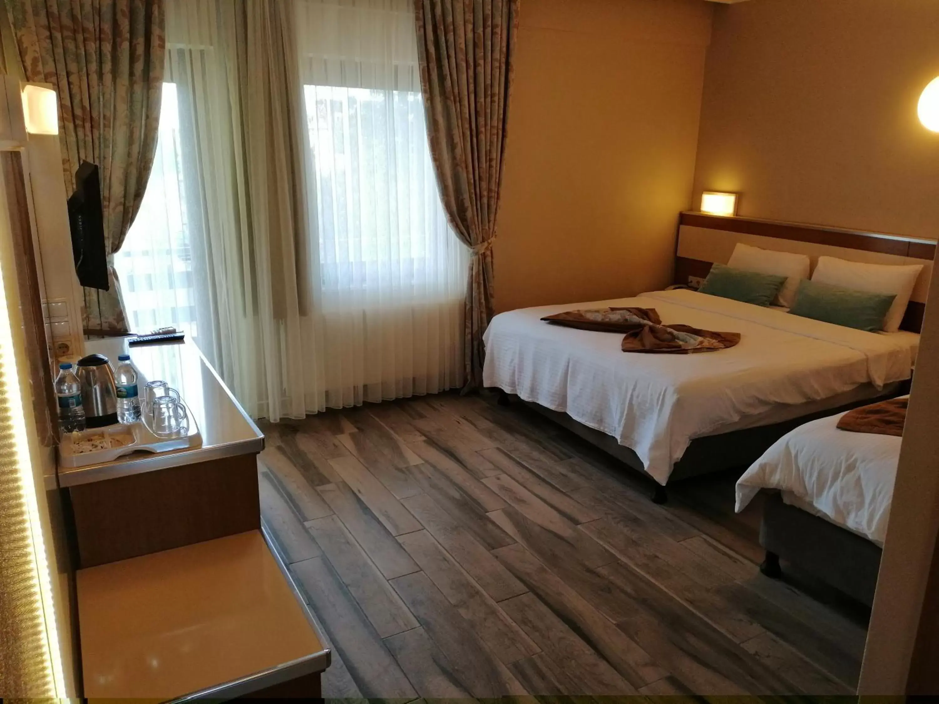 Photo of the whole room, Bed in Iris Hotel