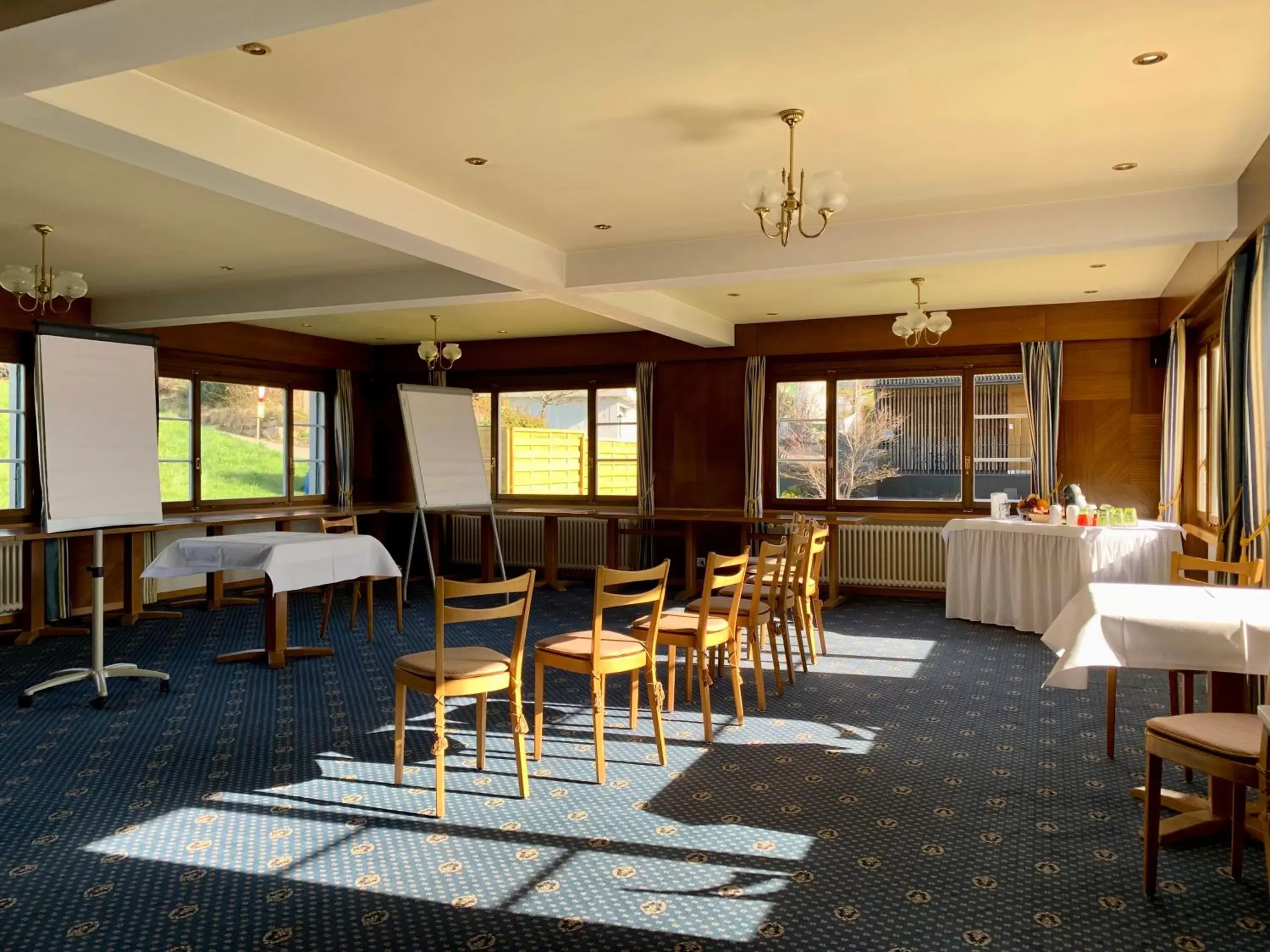 Seating area, Restaurant/Places to Eat in Hotel Friedheim