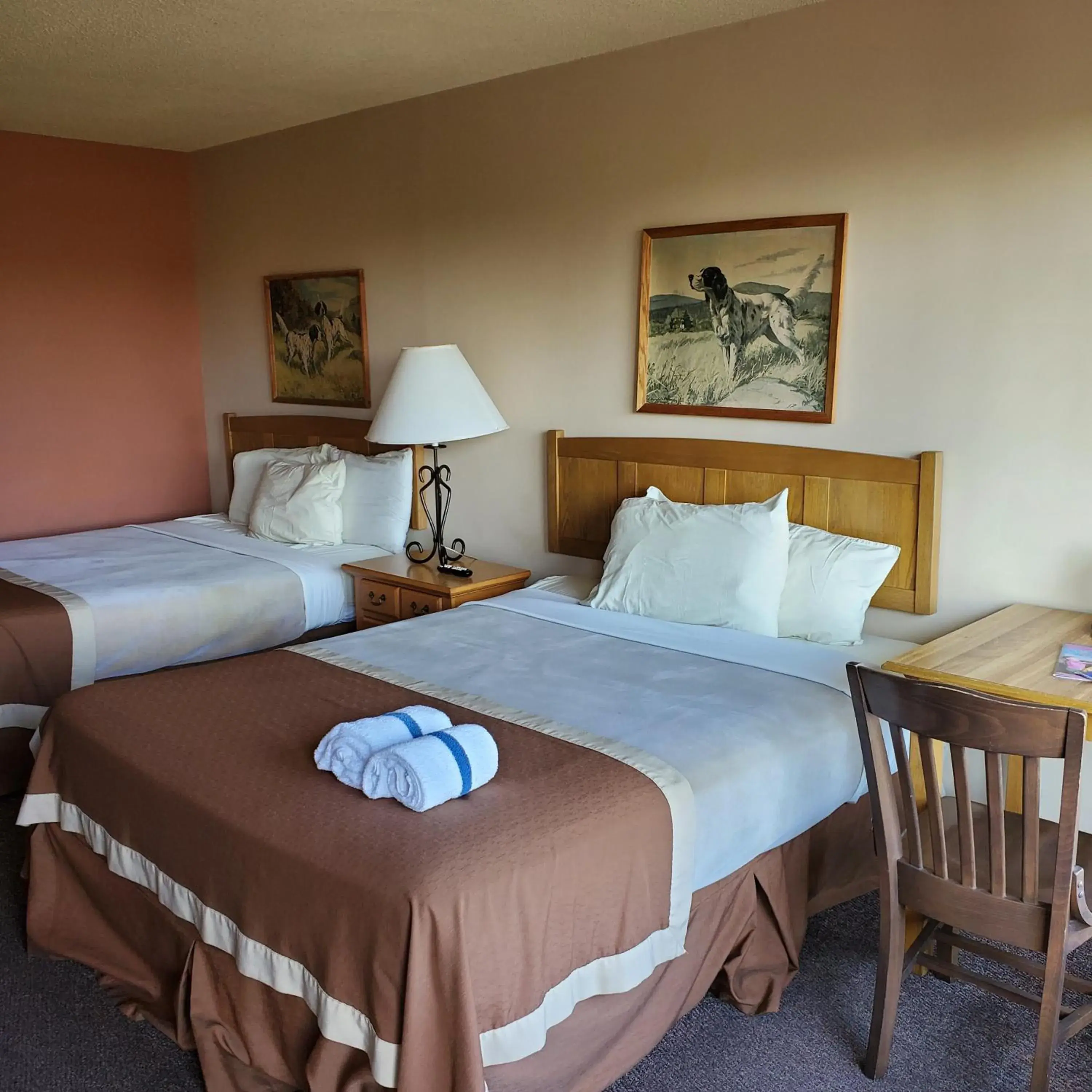 Bed in Outback Roadhouse Motel & Suites Branson