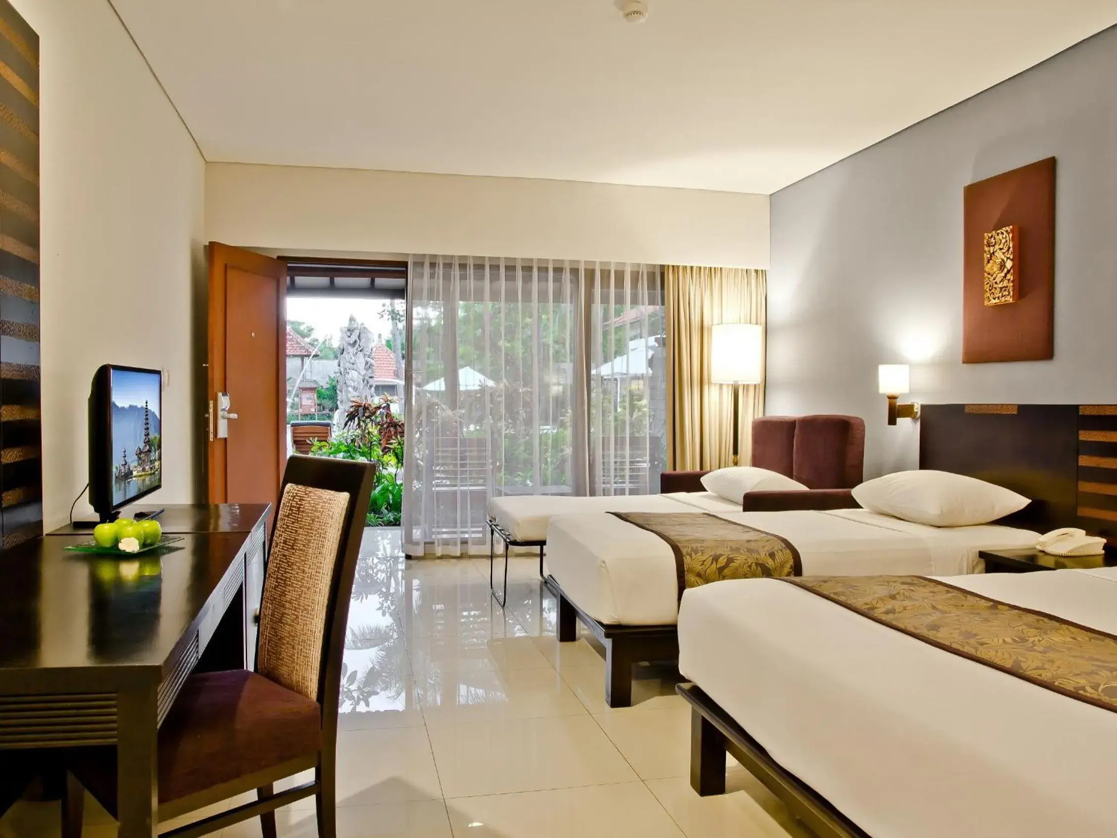 Deluxe Family Room in Bali Rani Hotel