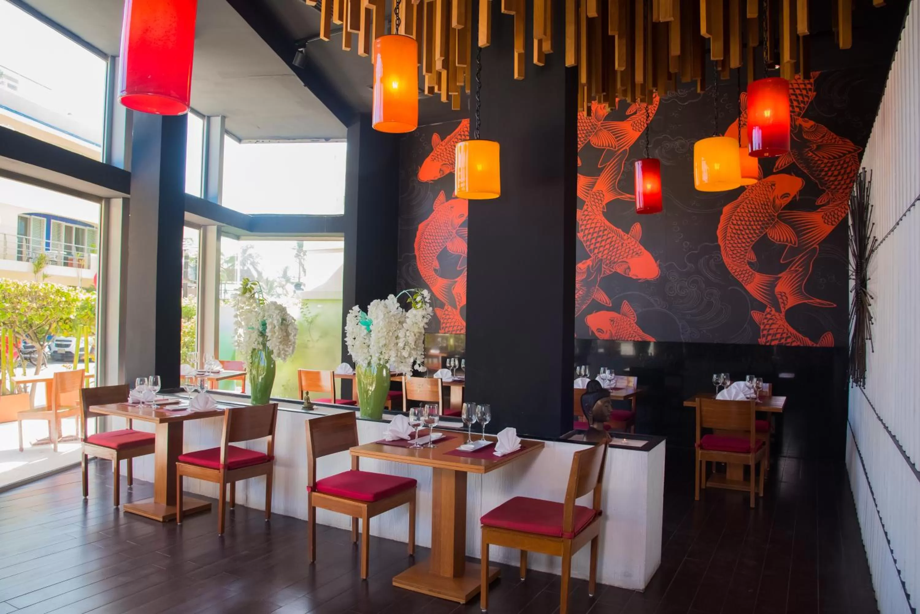 Restaurant/places to eat in Privilege Aluxes Adults Only