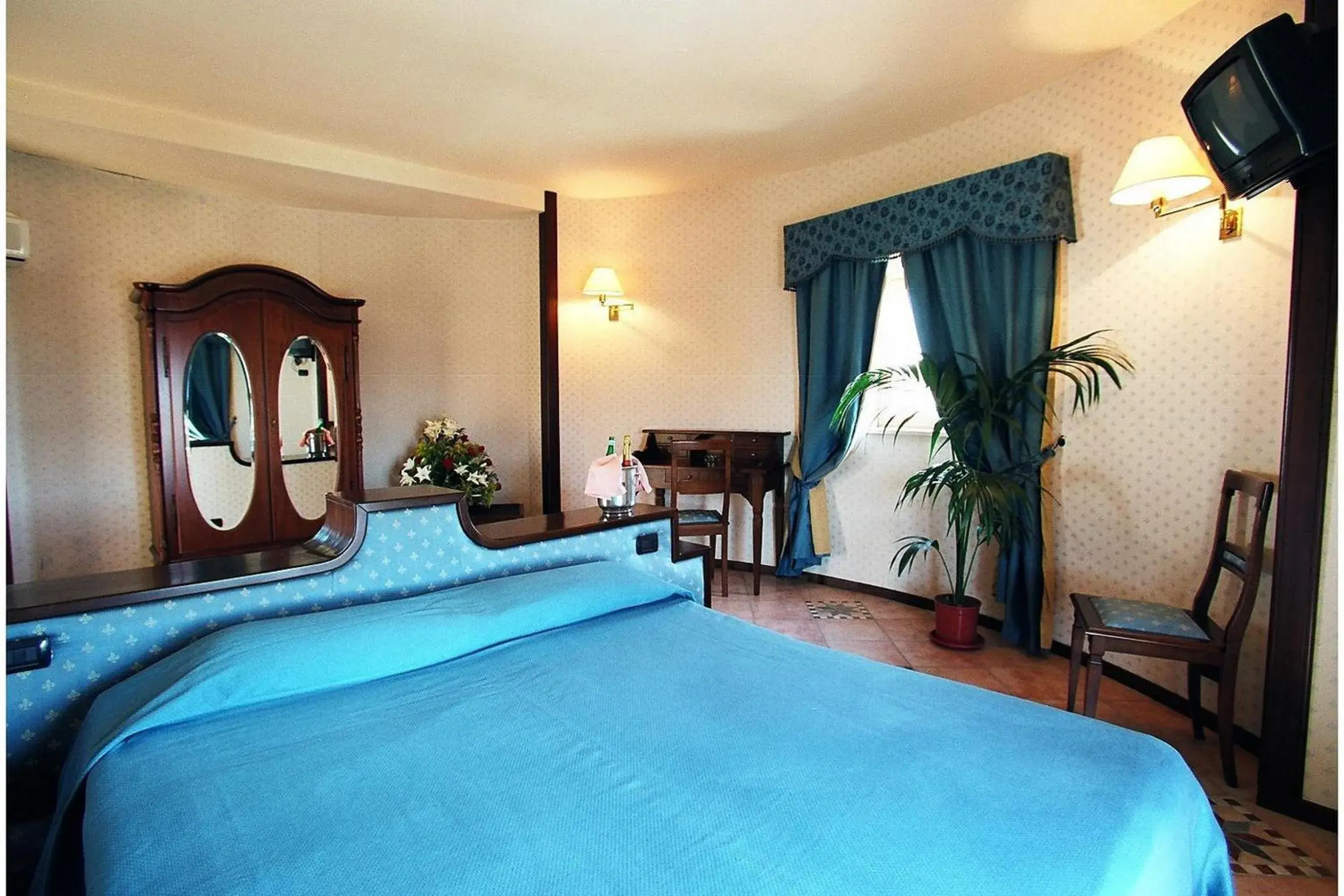 Bed in Hotel Tre Torri