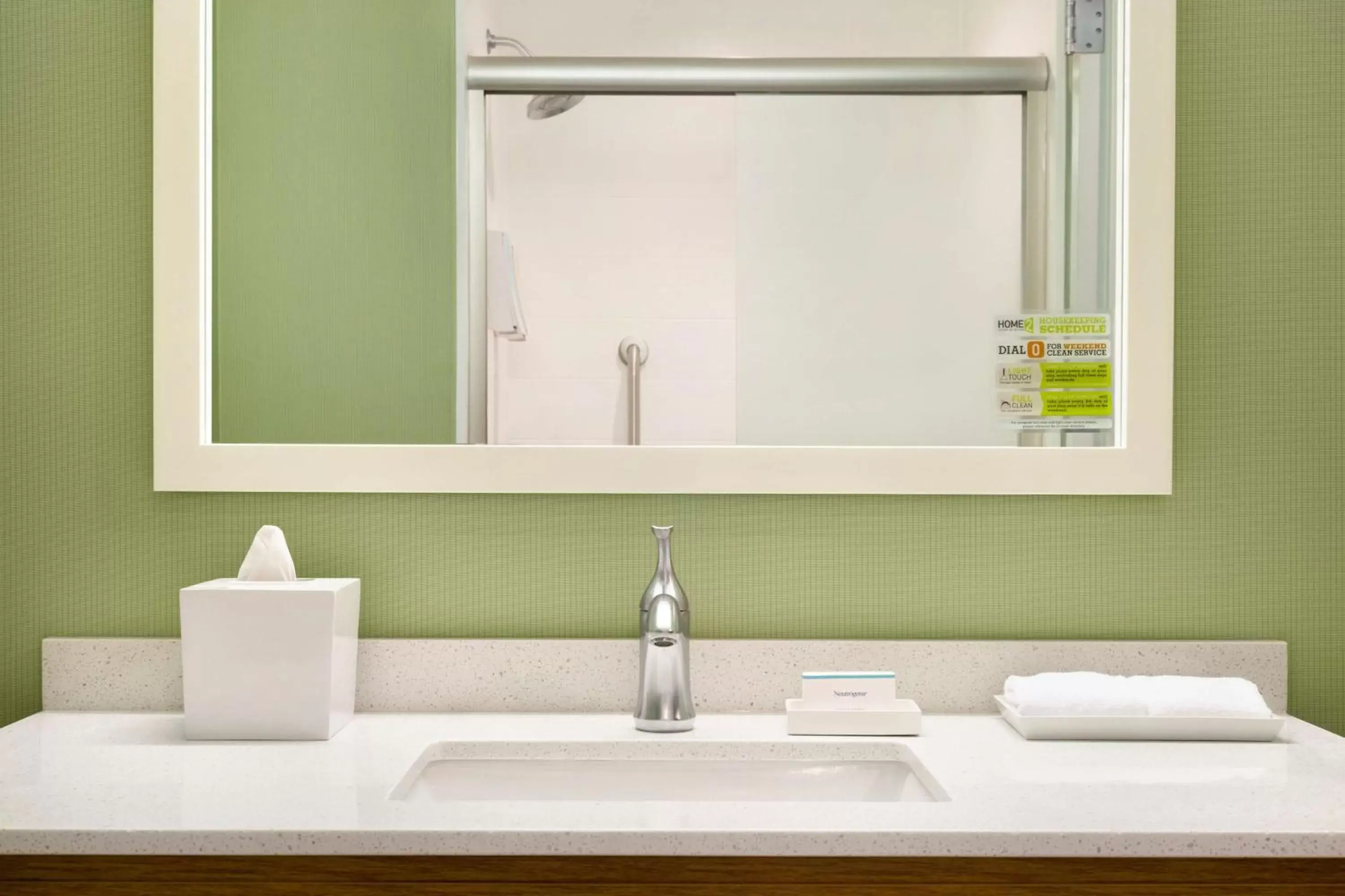 Bathroom in Home2 Suites By Hilton Hasbrouck Heights
