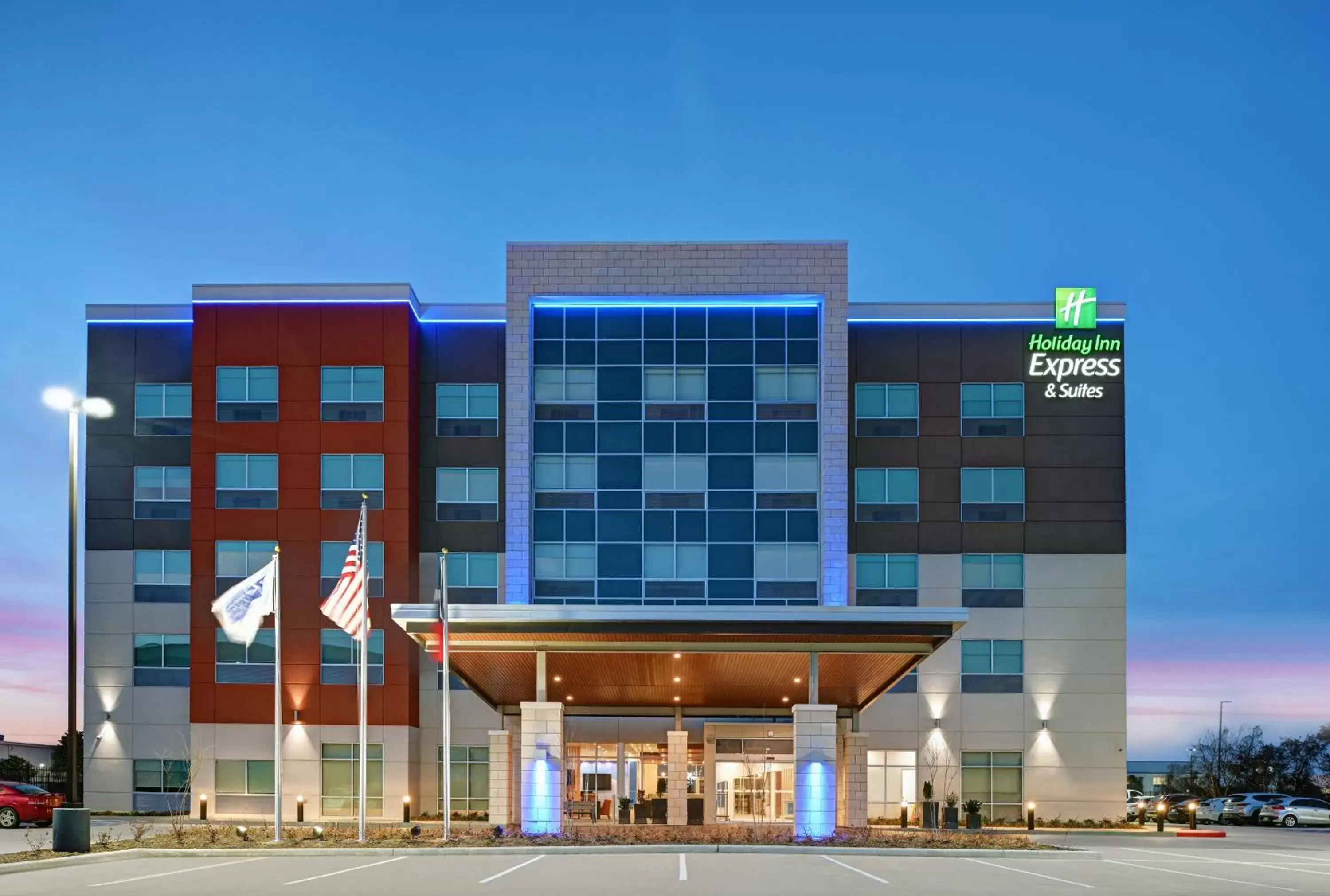 Property Building in Holiday Inn Express & Suites Memorial – CityCentre, an IHG Hotel