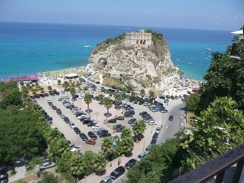 Bird's eye view, Bird's-eye View in B&B Casa Tropea