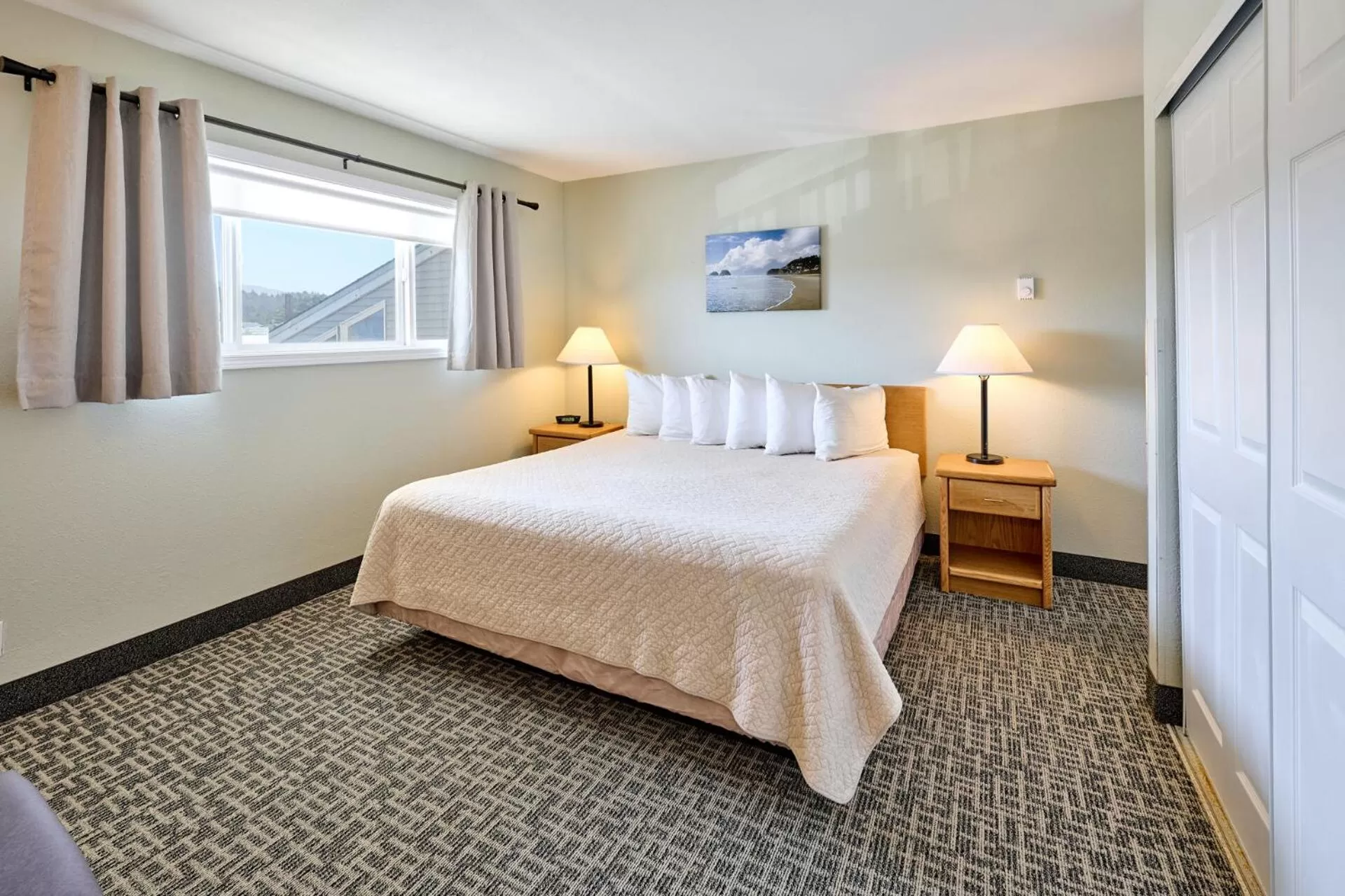 Bed in D Sands Rentals