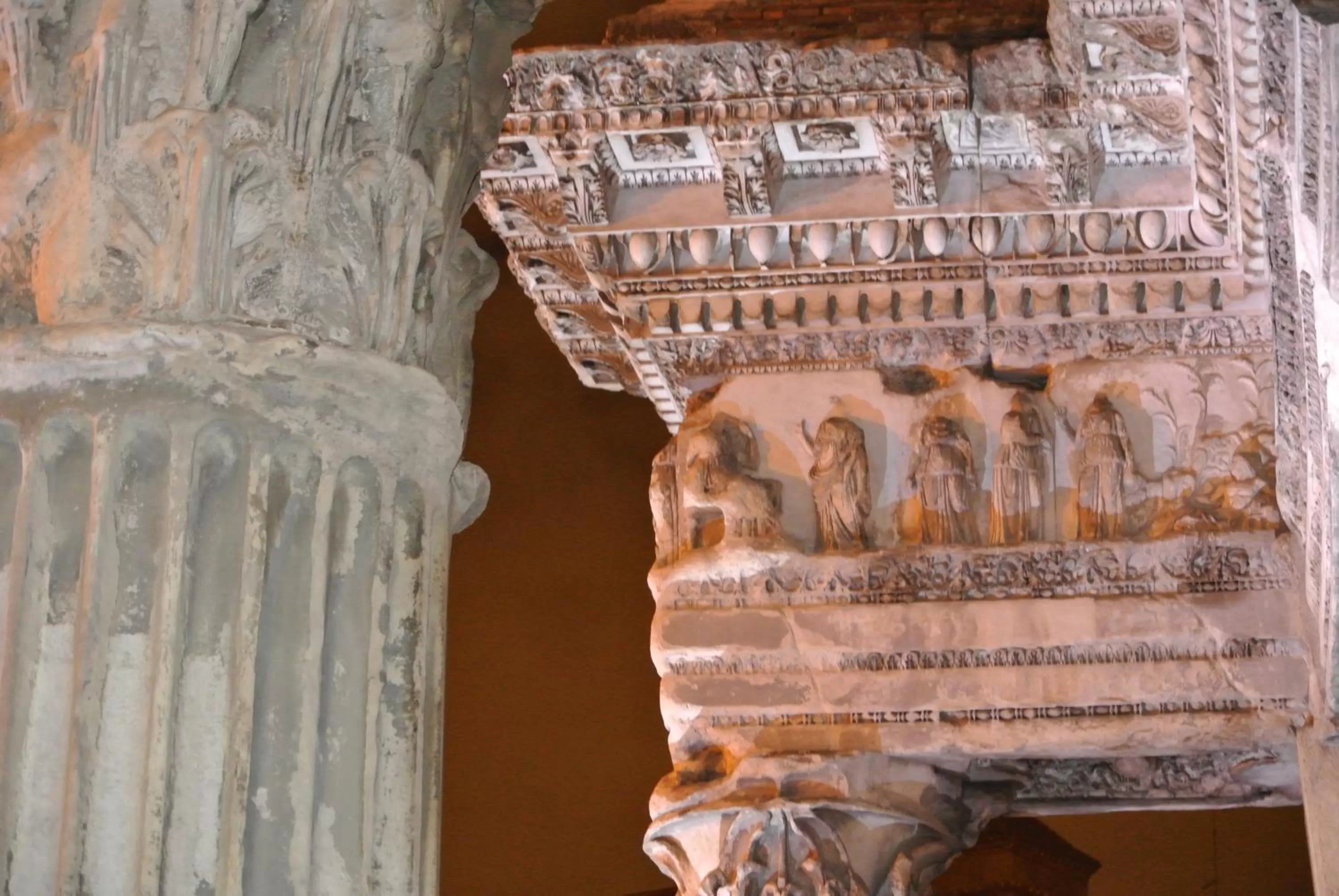 Nearby landmark in Hotel Kent