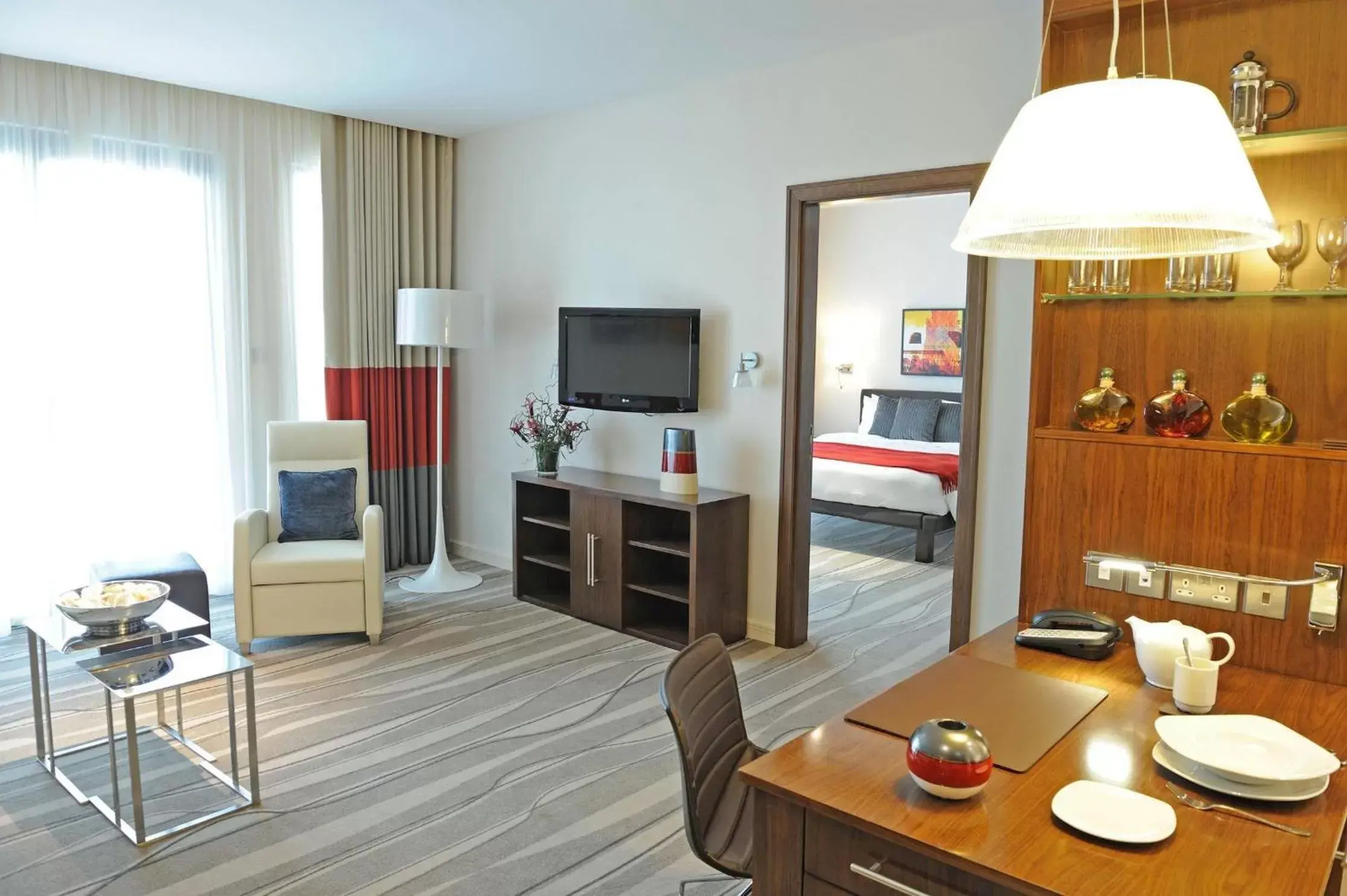Photo of the whole room, Lounge/Bar in Staybridge Suites Yas Island Abu Dhabi, an IHG Hotel