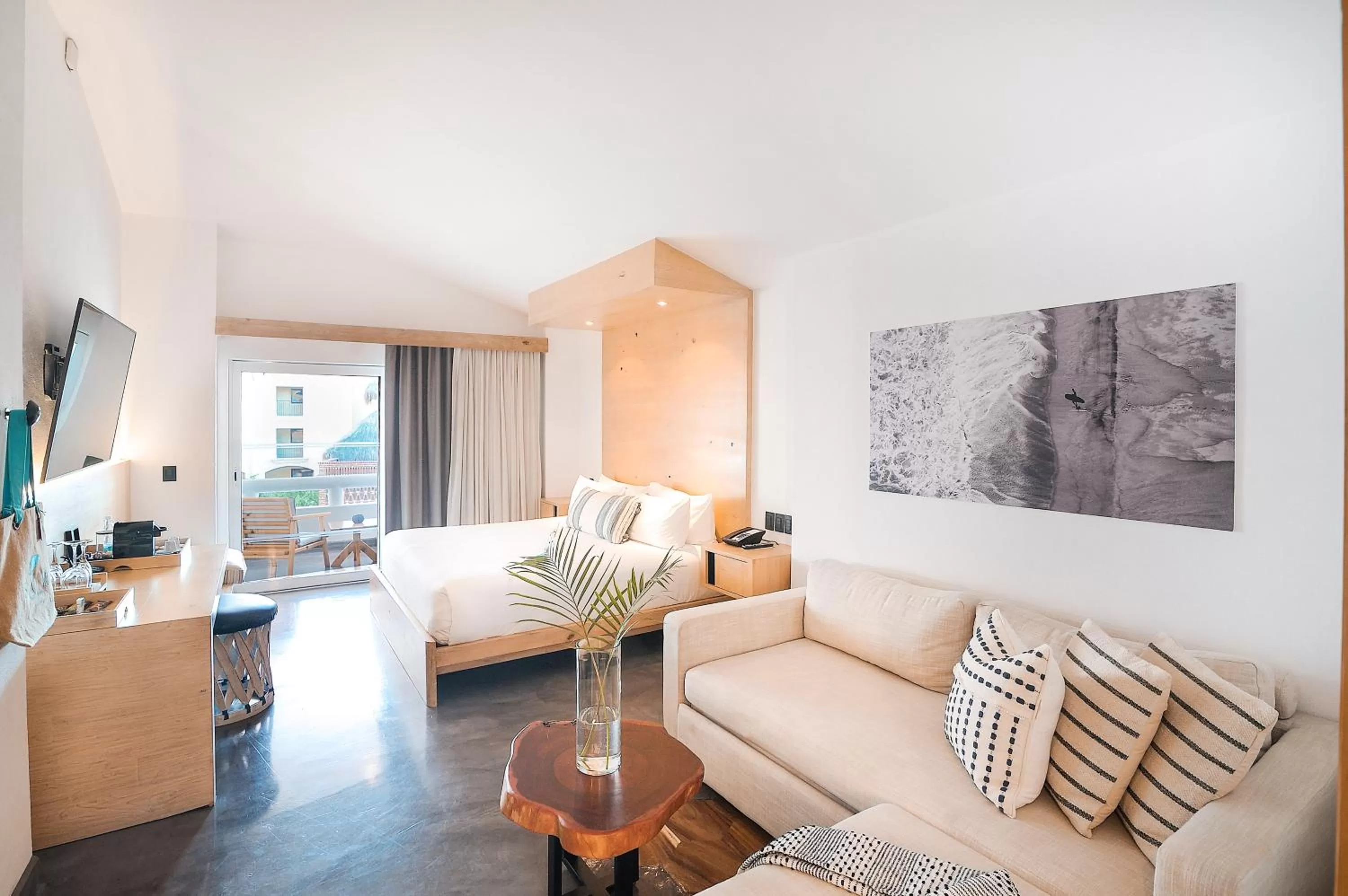 Bed in Bahia Hotel & Beach House