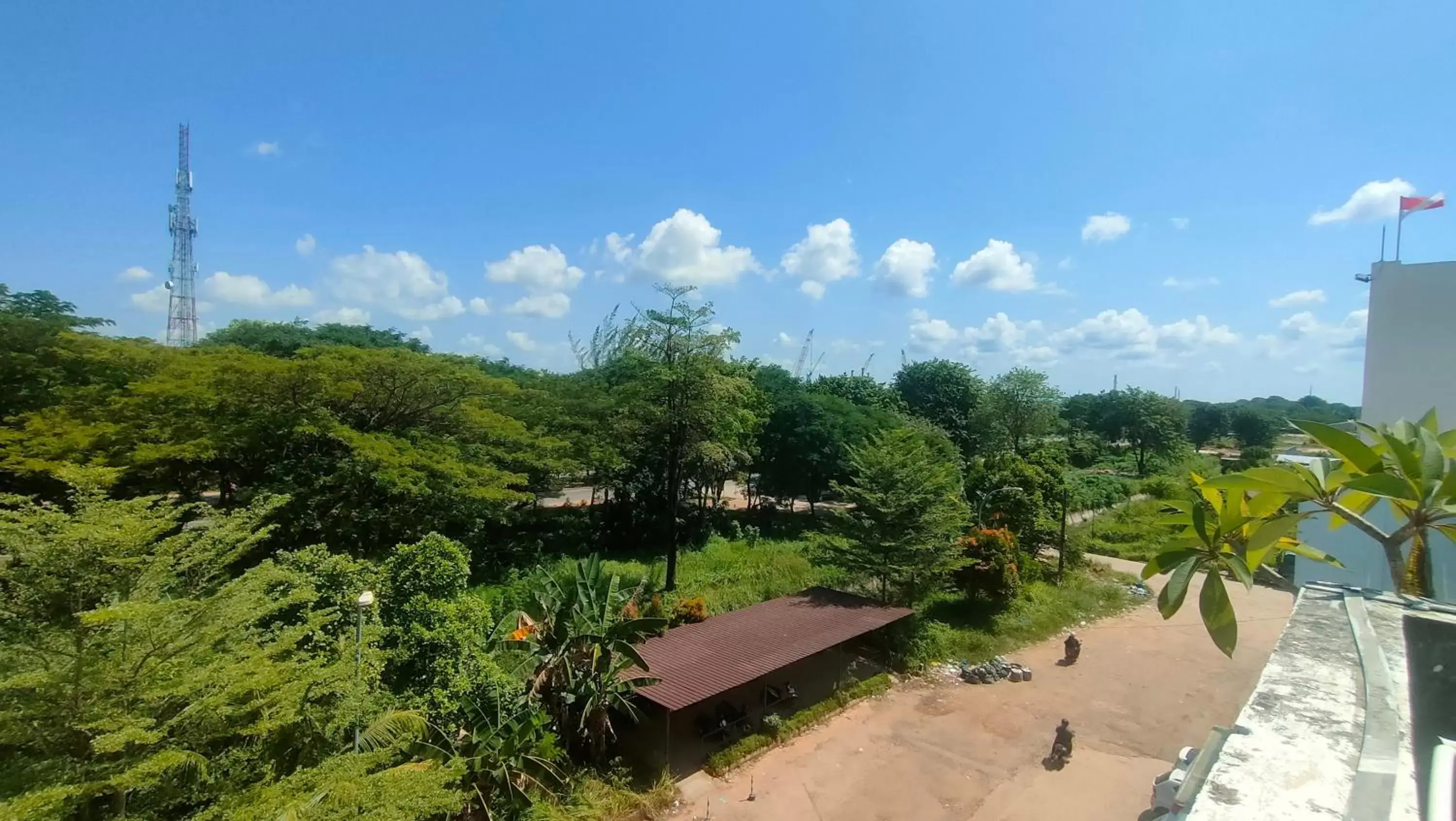 Garden view in OS Hotel Batu Aji Batam
