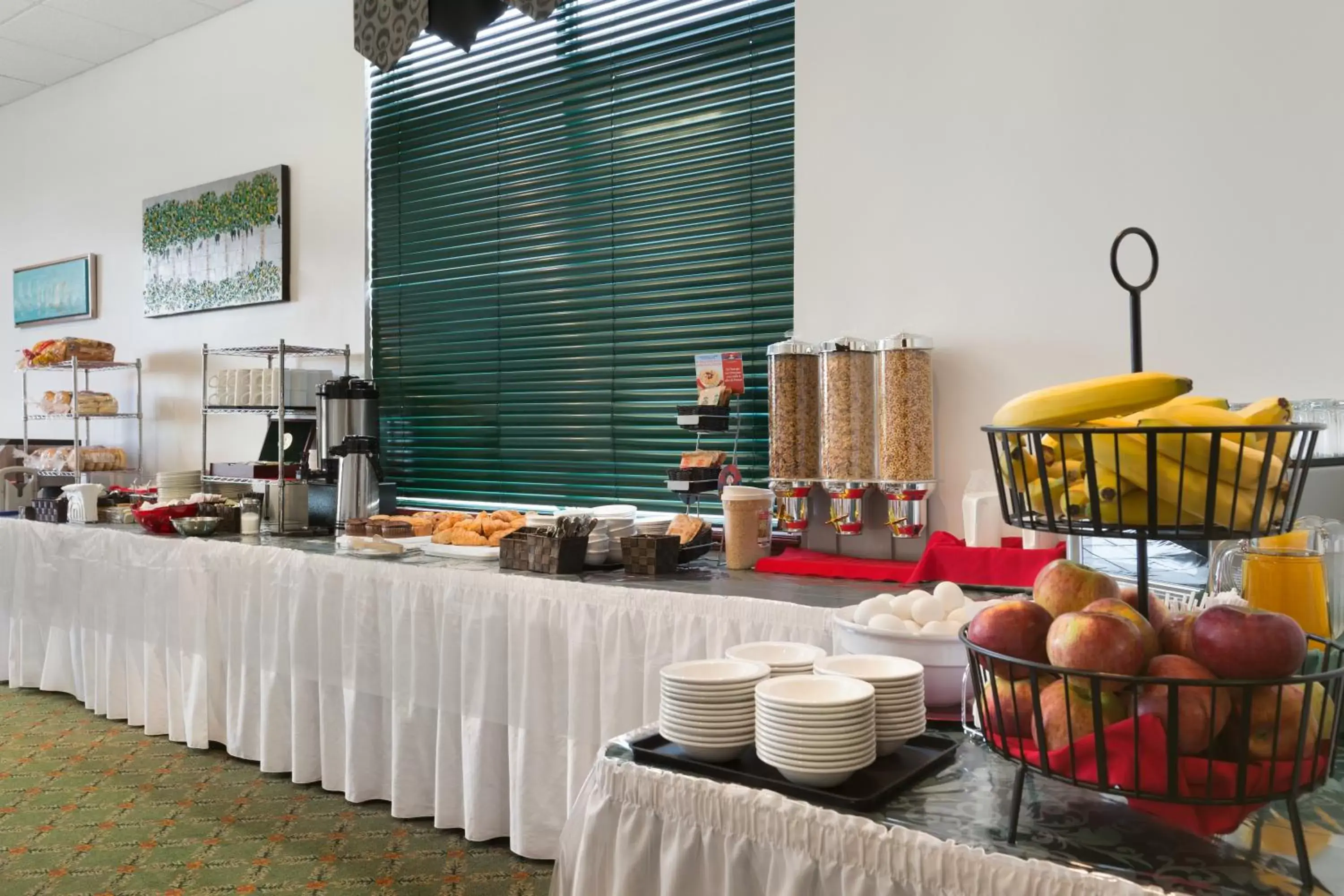 Restaurant/places to eat in Days Inn by Wyndham Oromocto Conference Centre Restaurant/places to eat in Days Inn by Wyndham Oromocto Conference Centre