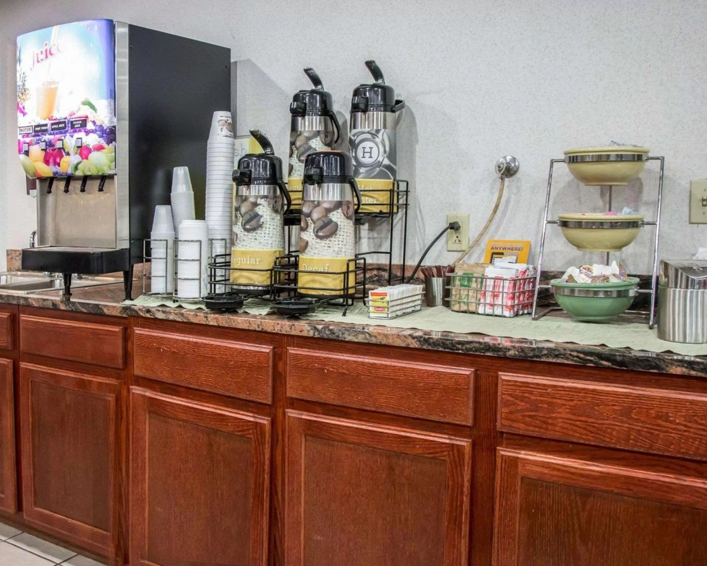 Restaurant/places to eat in Quality Inn & Suites Loves Park near Rockford