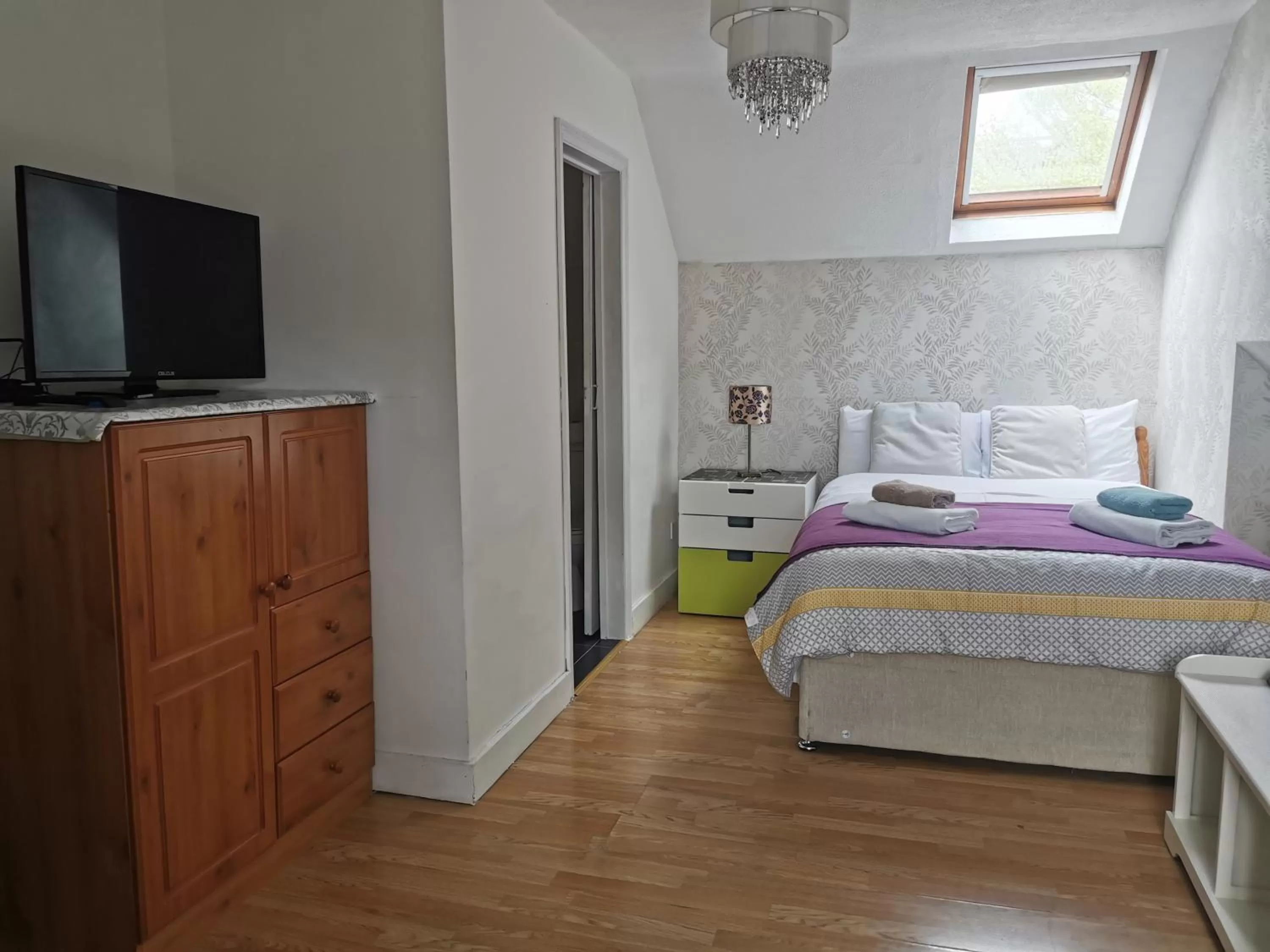 Bed in Adams Guest House