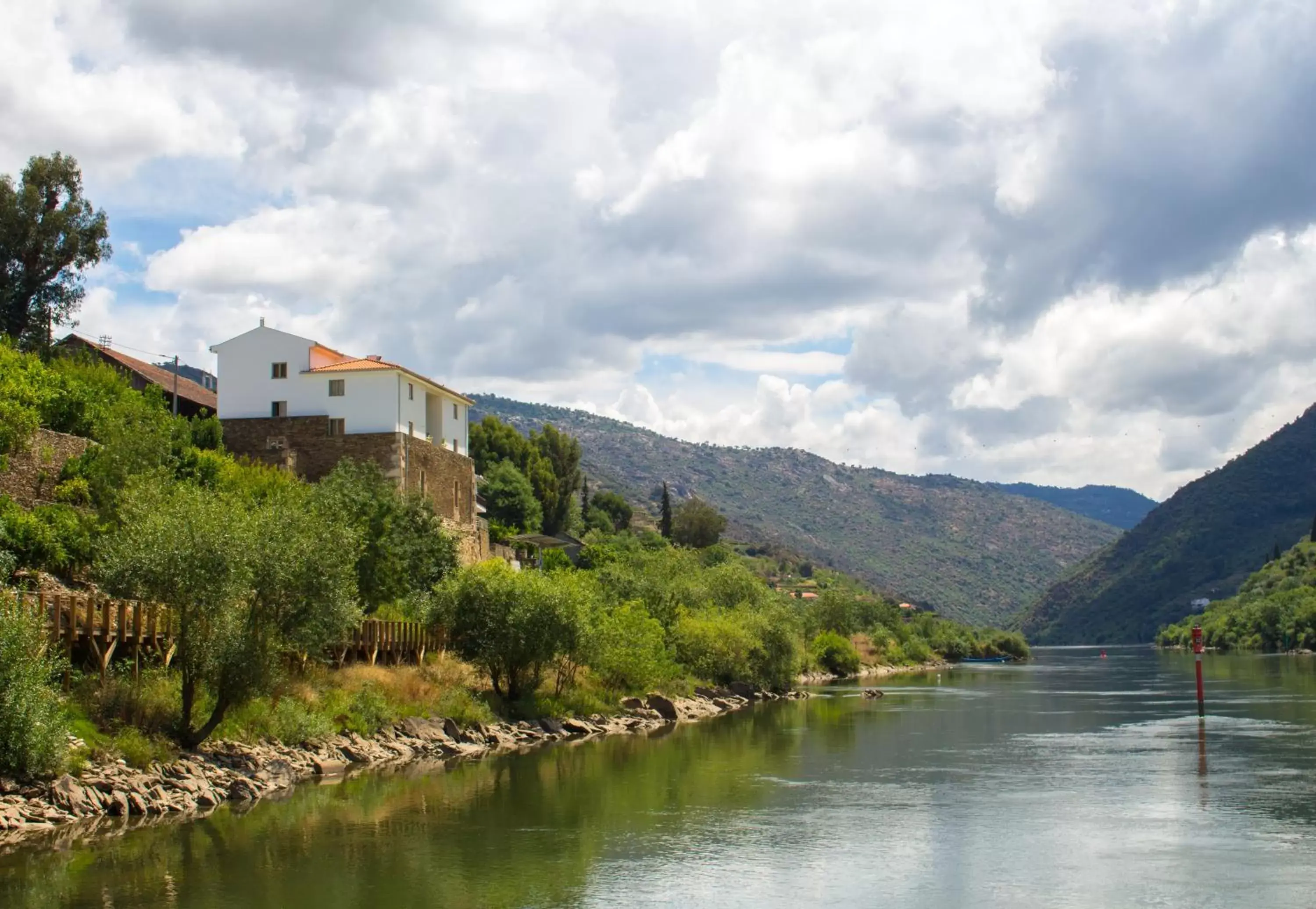 River view in Hotel Casa do Tua