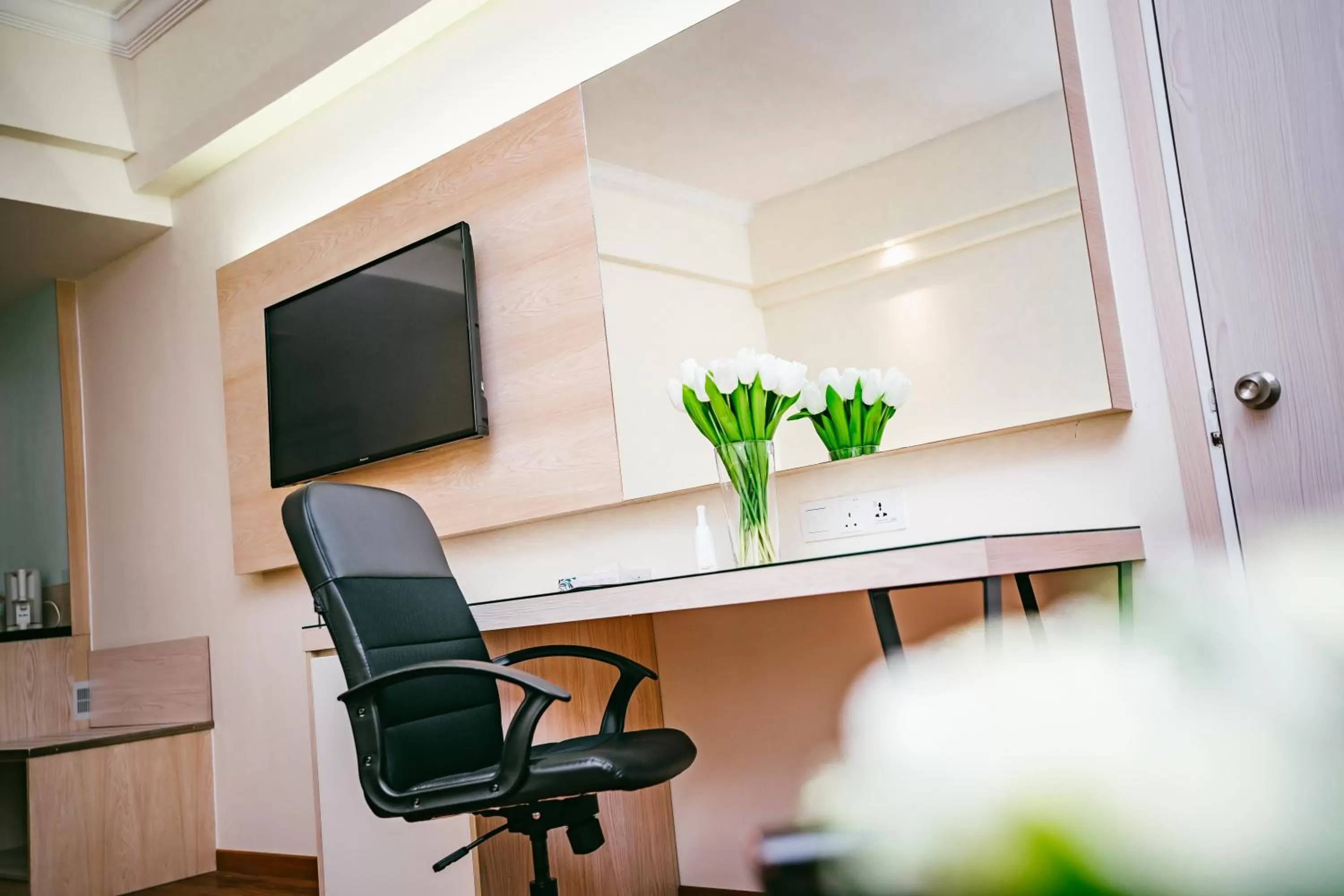 Crystal Crown Hotel JB