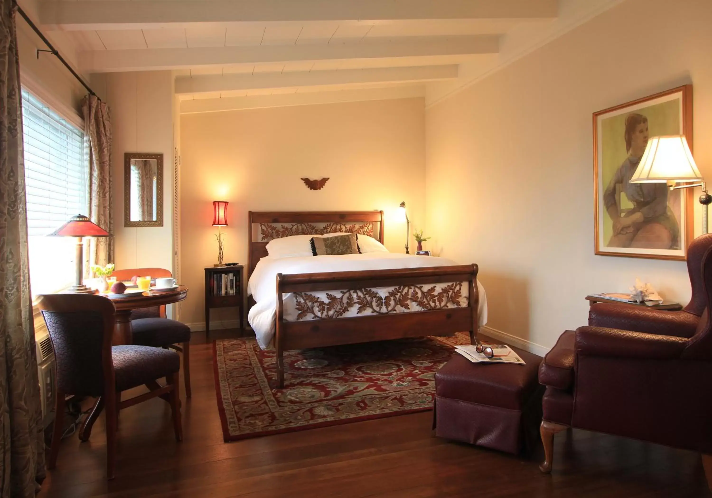 Bedroom, Bed in The Tides Laguna Beach Bedroom, Bed in The Tides Laguna Beach