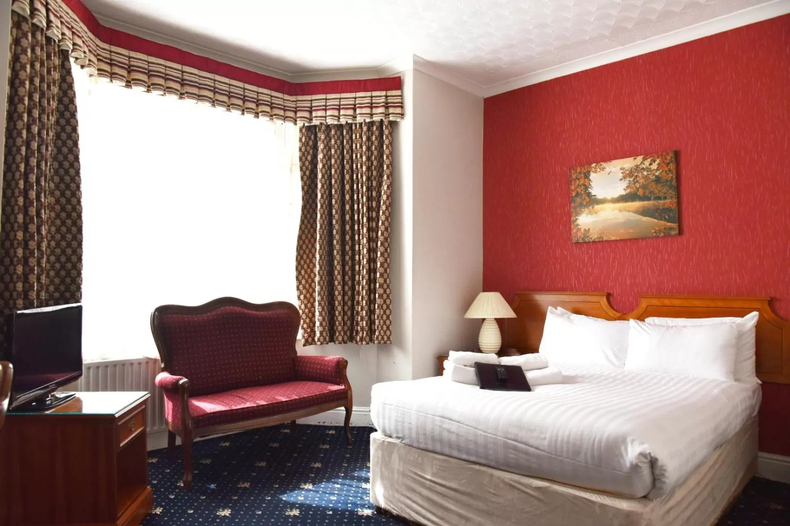 Property building in Crystal Hotel & Savour