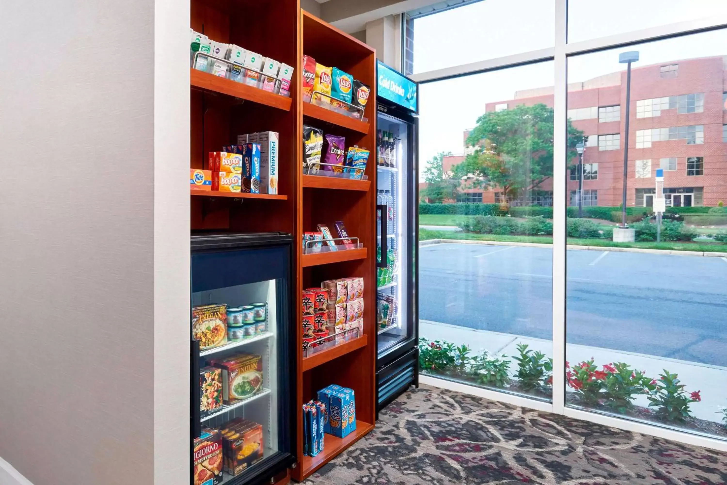 Property building in Sonesta ES Suites Annapolis Property building in Sonesta ES Suites Annapolis