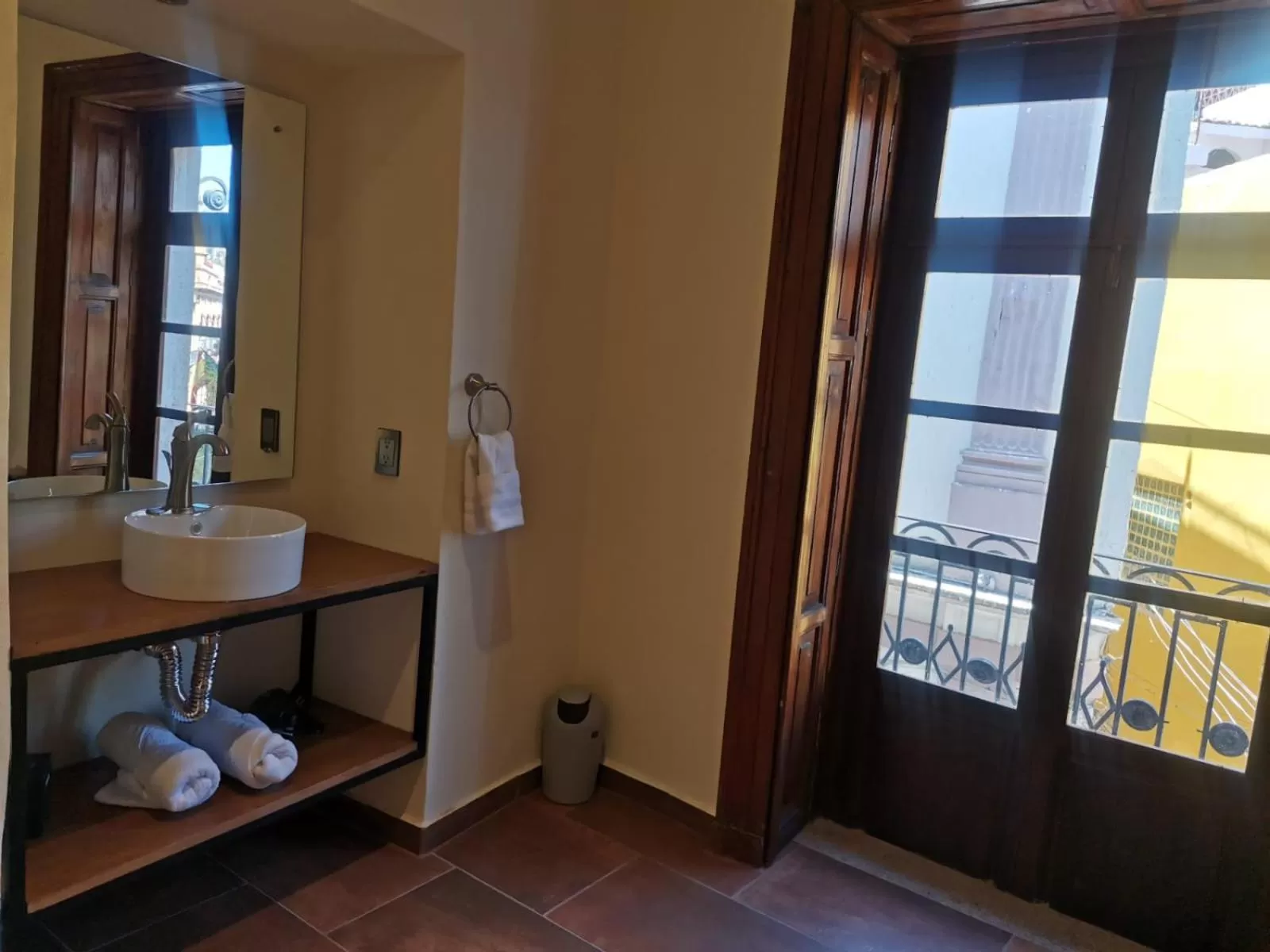 Bathroom in Hotel La Notaría