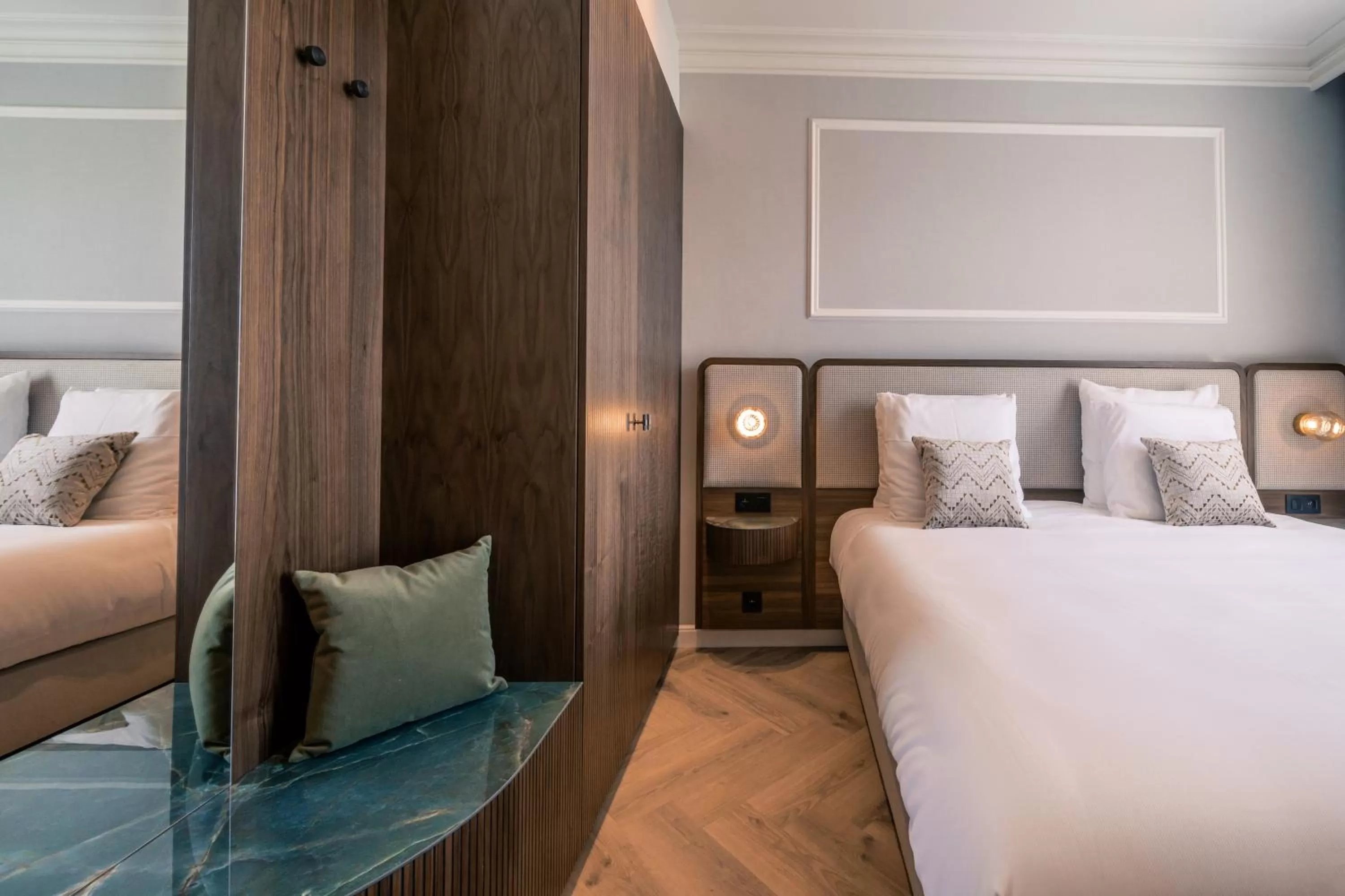 Bedroom, Bed in Hotel Du Parc