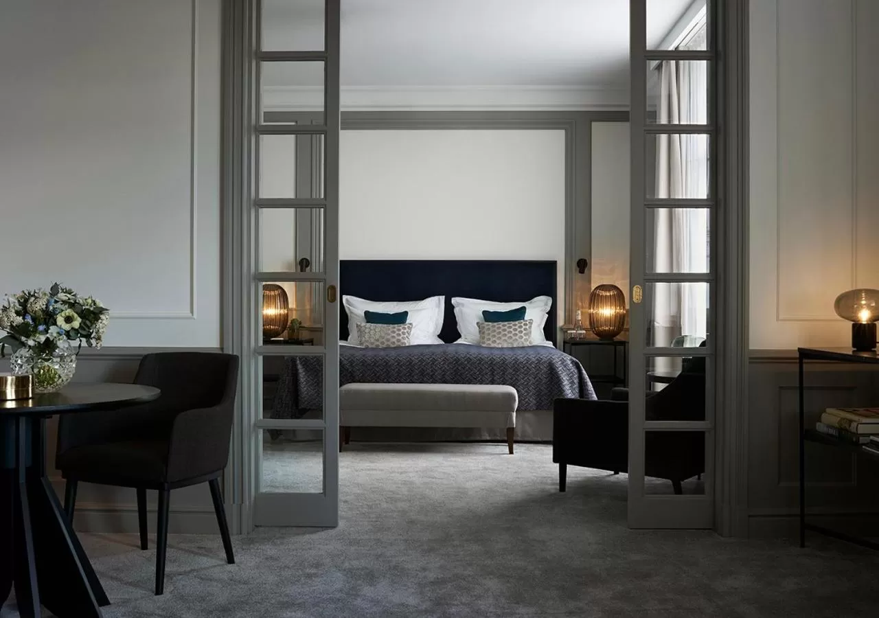 Seating area, Bed in Grand Hôtel Stockholm