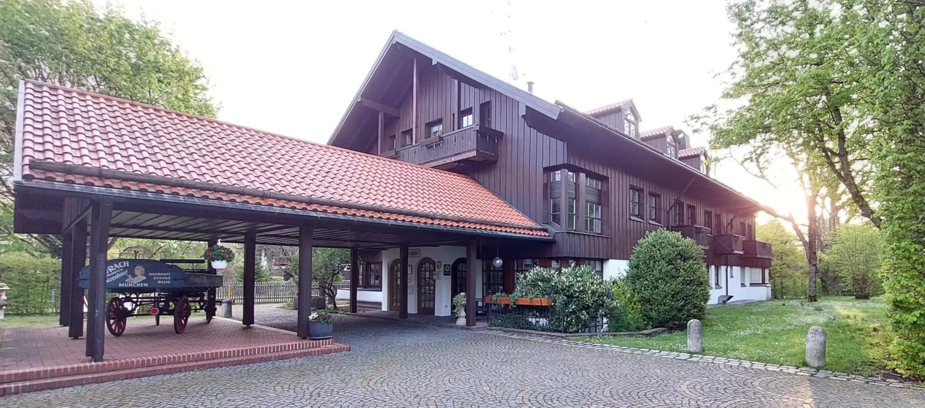 Property Building in Hotel Schrenkhof
