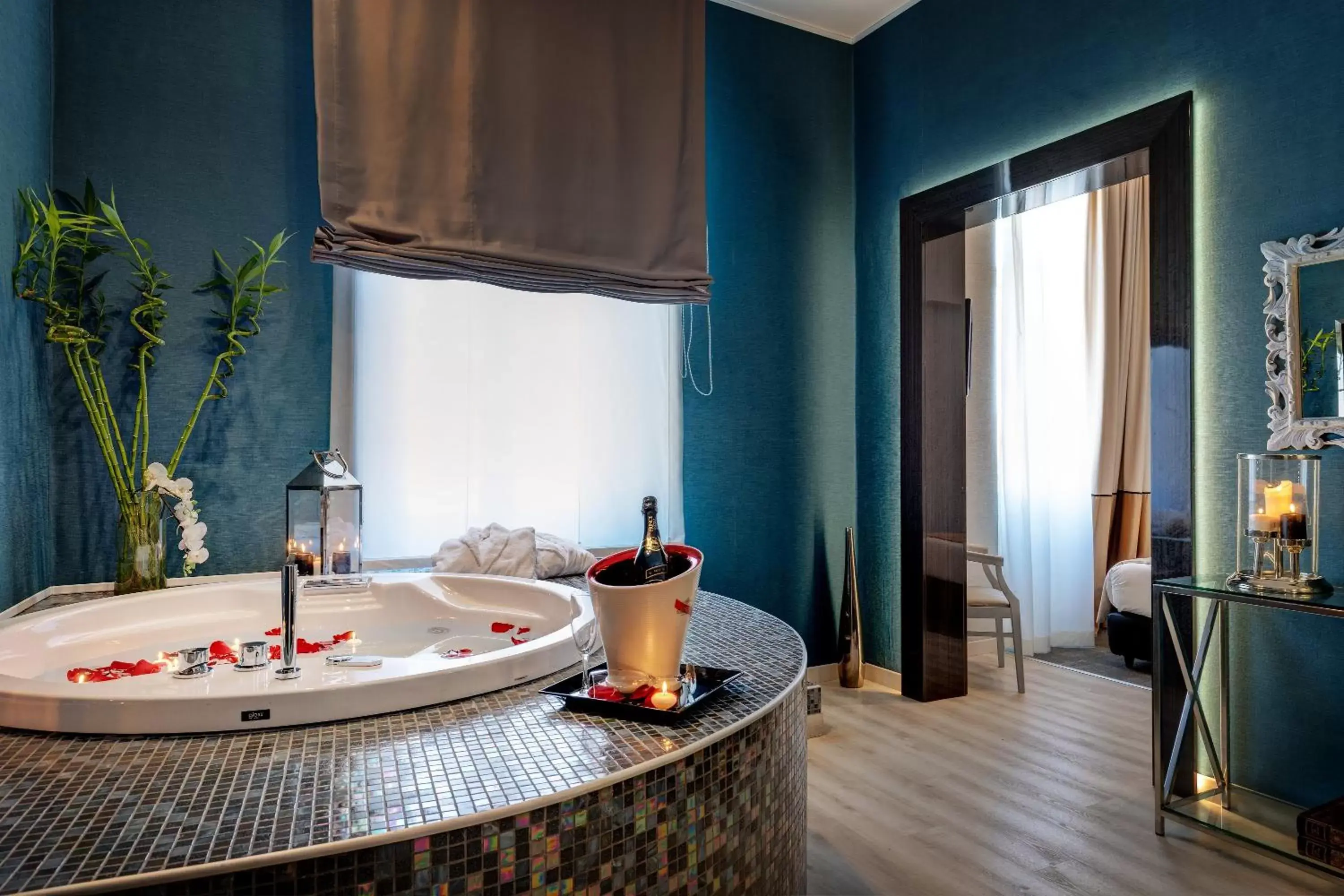 Hot Tub, Bathroom in Dharma Style Hotel & Spa