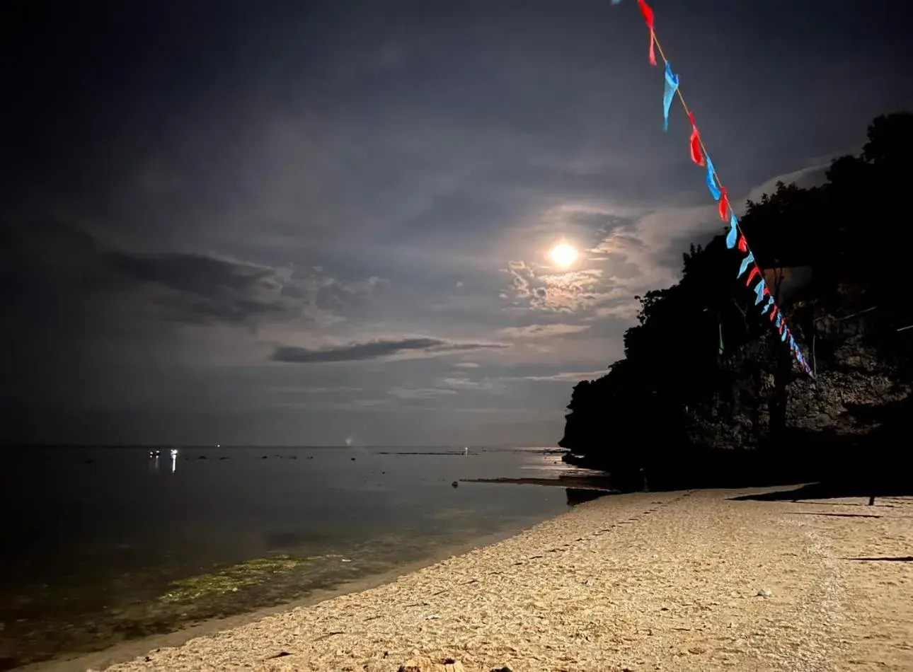 Night, Beach in Gratum Beach Resort