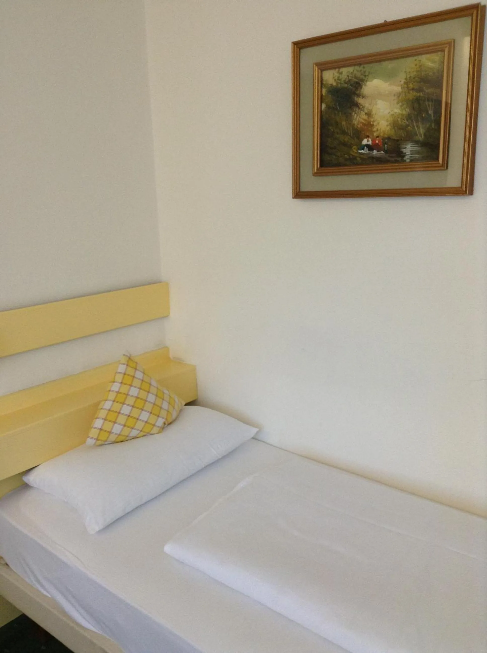 cot, Bed in Hotel Daniela