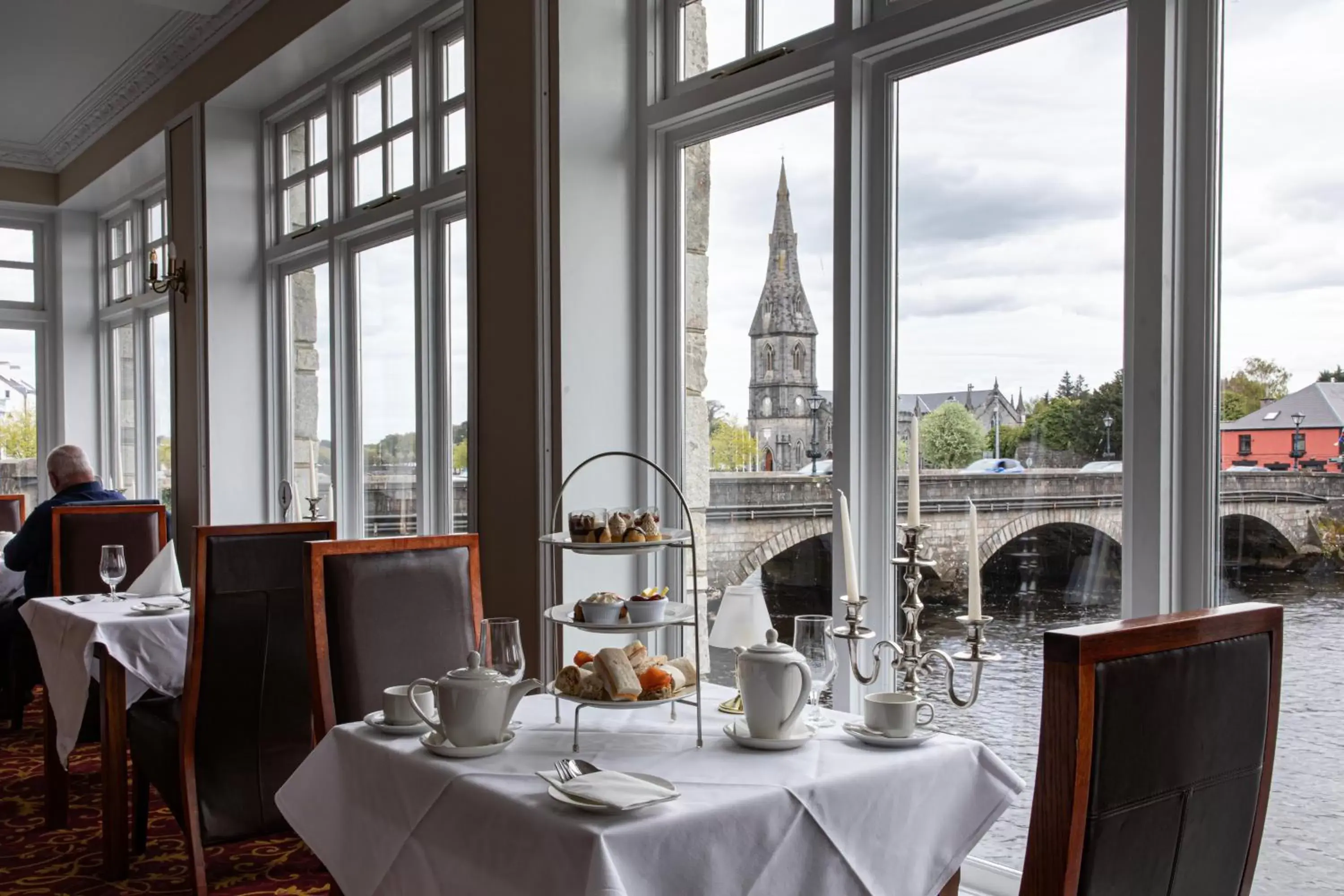 Food, Restaurant/Places to Eat in Ballina Manor Hotel