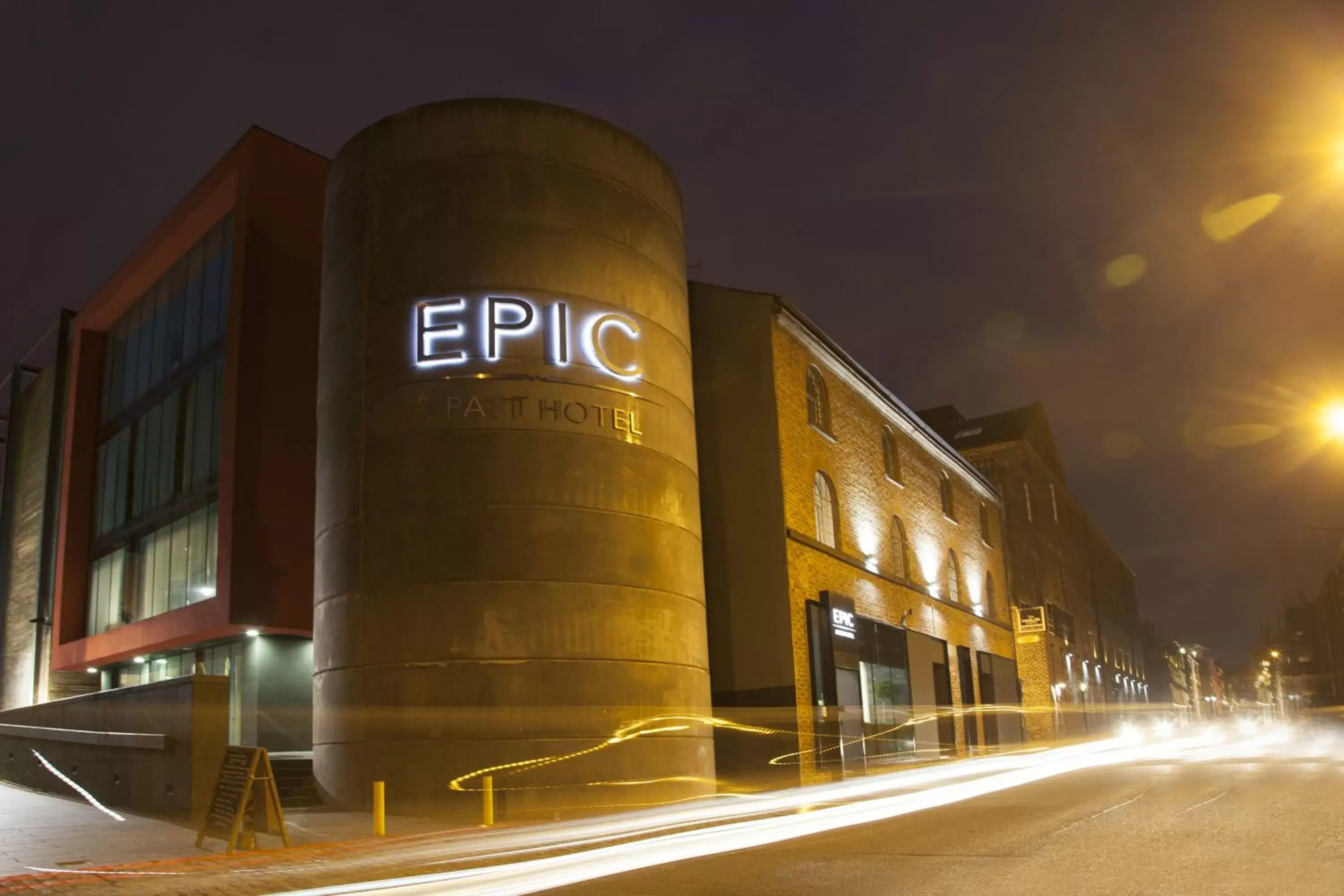 Facade/entrance, Property Building in EPIC Apart Hotel - Seel Street